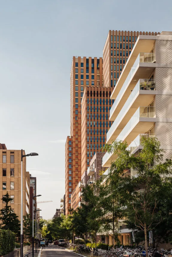 1082 MS Gustav Mahlerplein 199-28