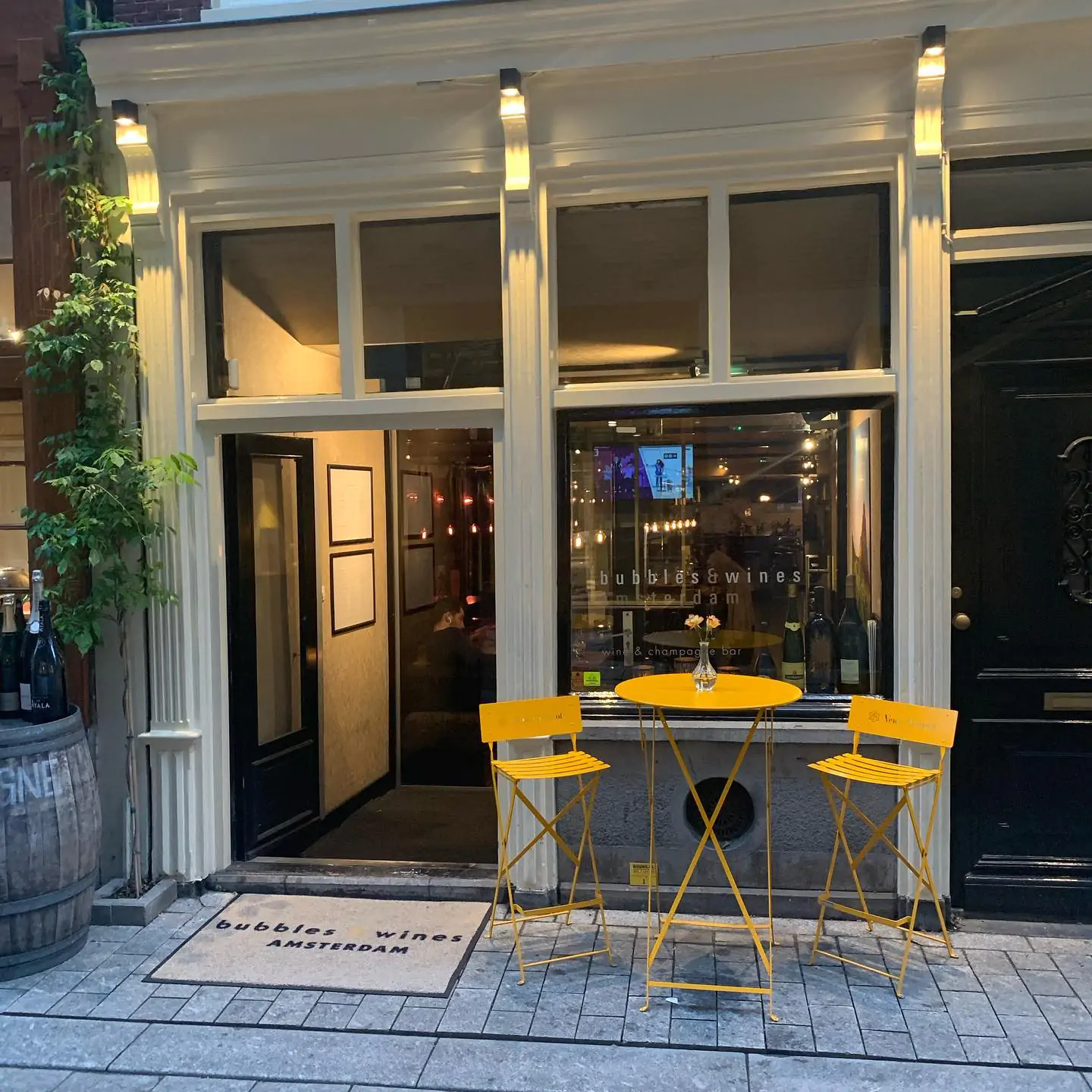 242050582_360803685716696_7109183515119121407_n