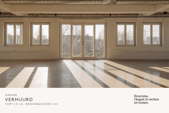 Broersma Werken verhuurt 911 m² kantoorruimte in Casa Blanca.