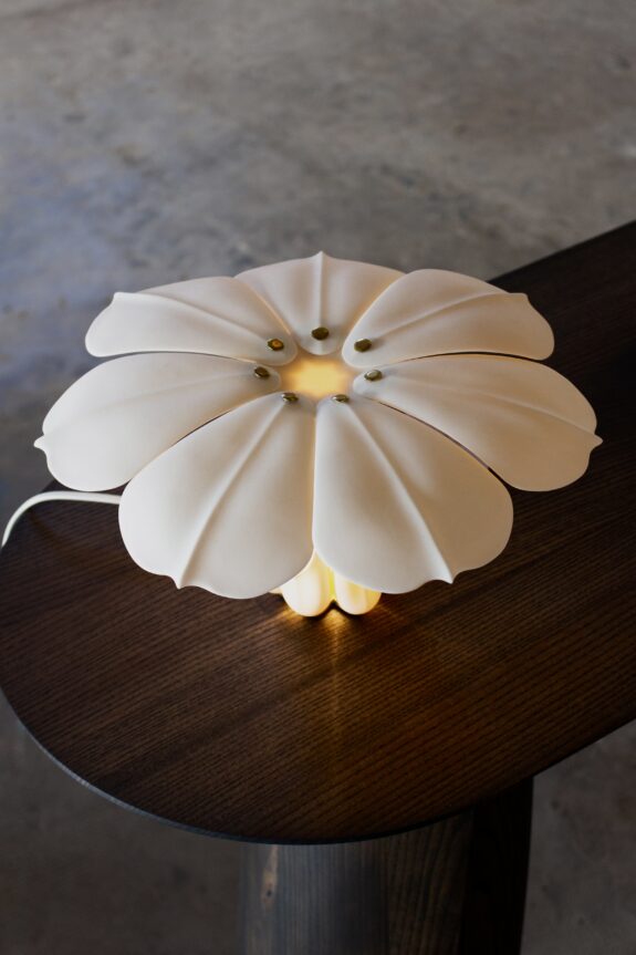 Minoesch Beeldstroo – Viná.