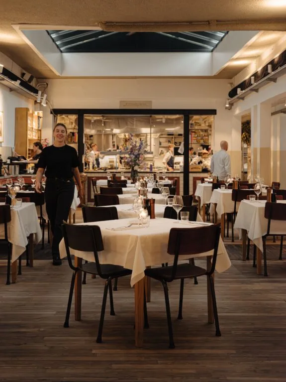 Al veertig jaar is Toscanini een begrip in Amsterdam. Maud Moody, een van de oprichters, vertelt hoe het allemaal begon.