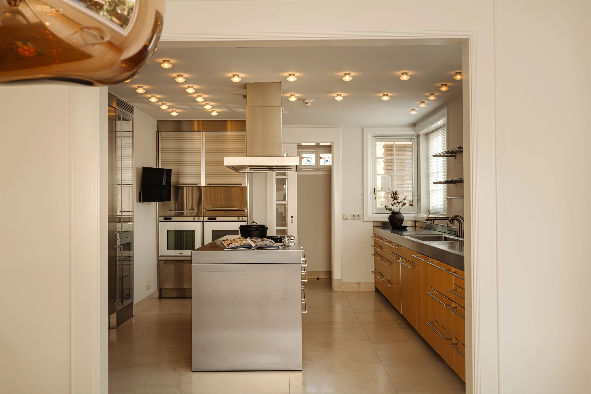 AM102729-1794607-Albert-Hahnplantsoen-21,-Amsterdam-249467756