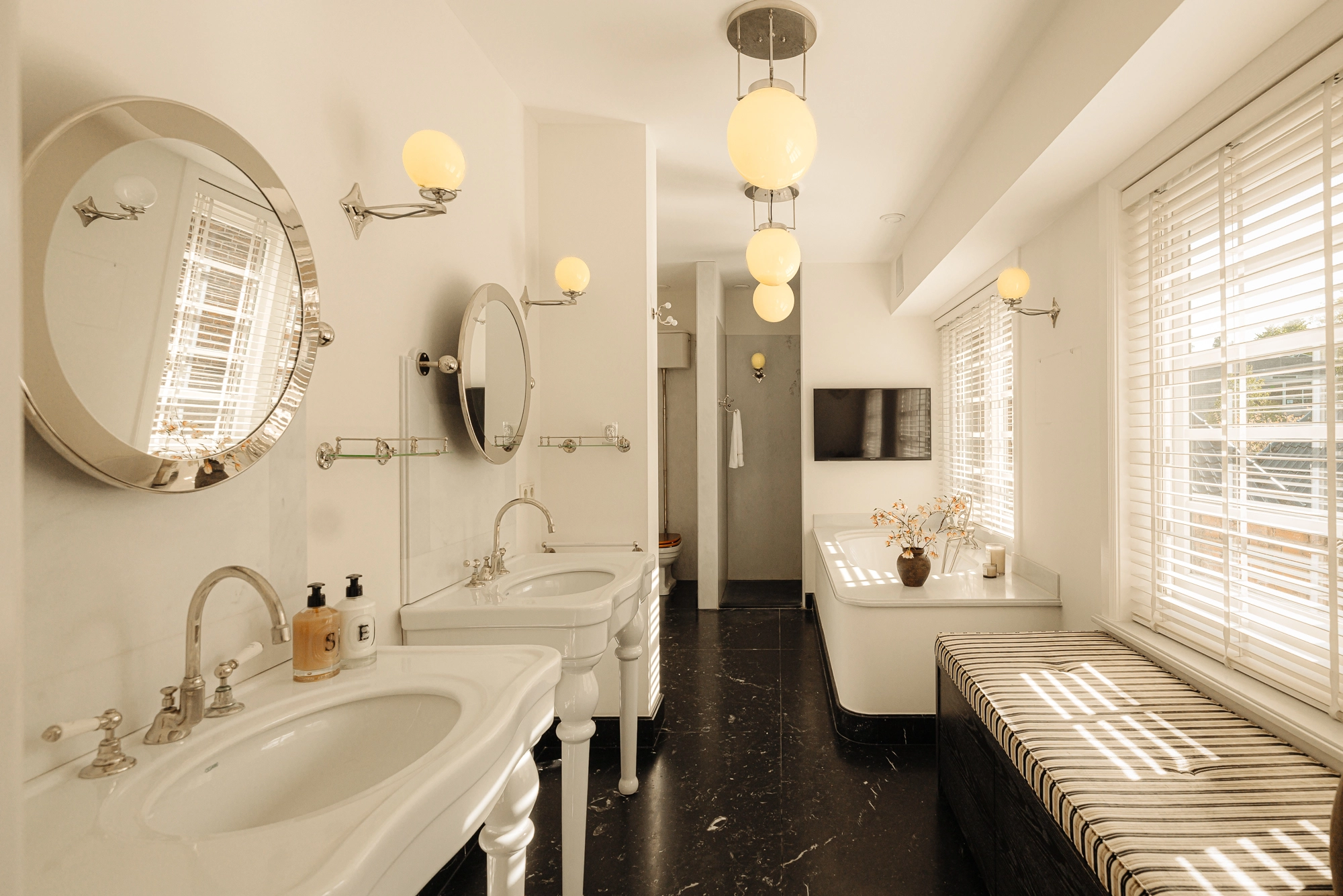 AM102729-1794607-Albert-Hahnplantsoen-21,-Amsterdam-249467876