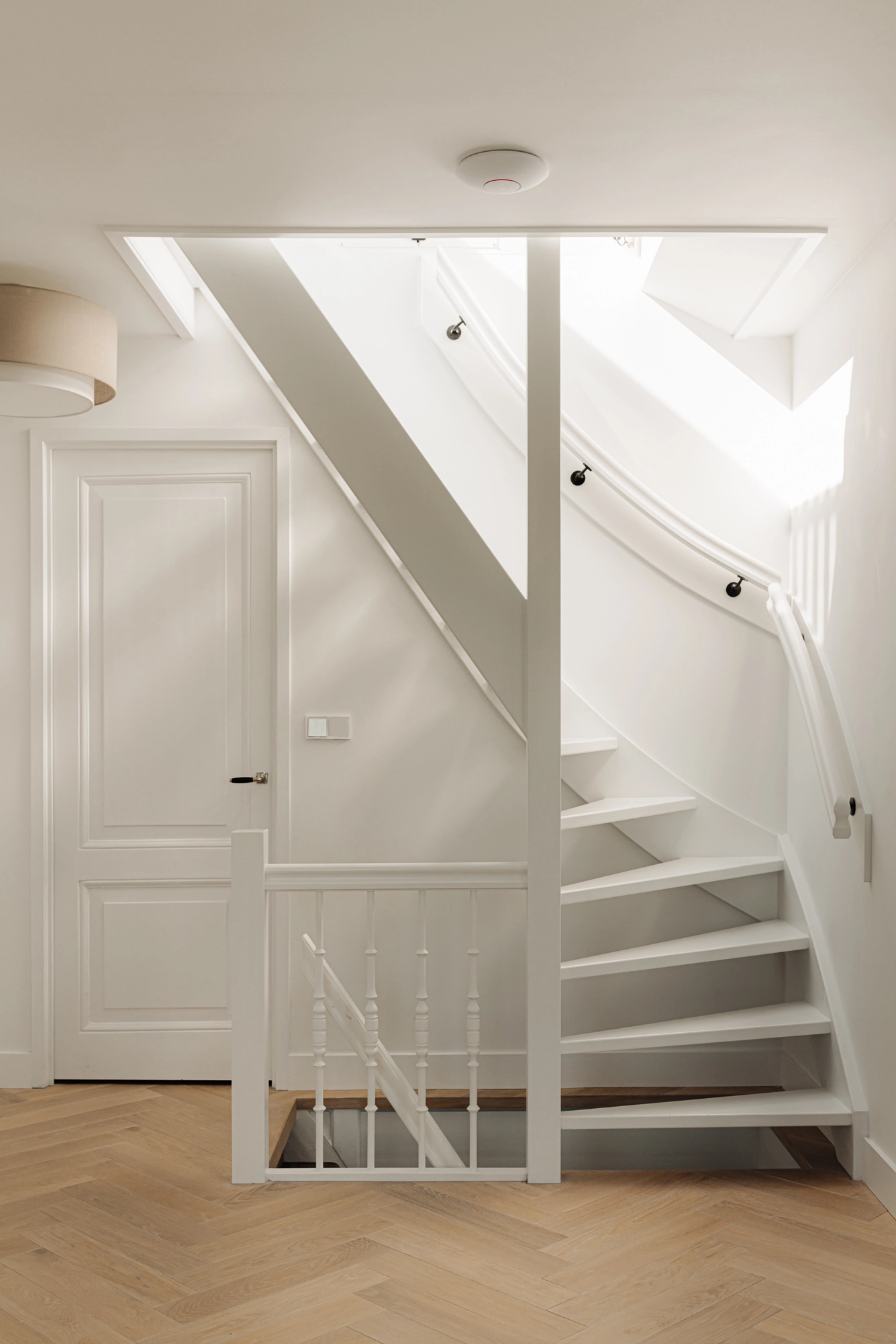 AM104058-1800051-Jacob-Obrechtstraat-18-2,-Amsterdam-154909523