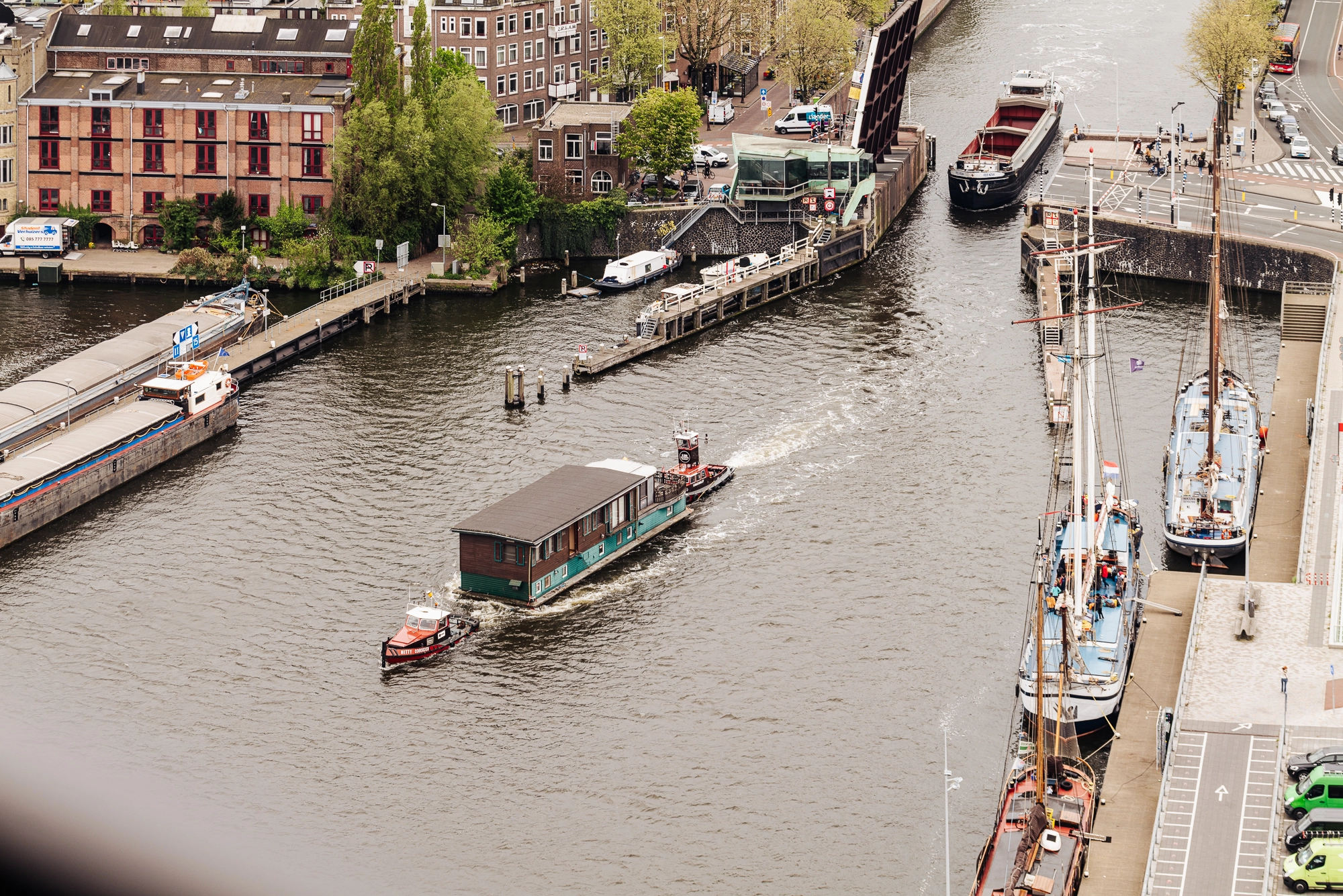 AM104139-1733684-Pontsteiger,-Amsterdam-137395717