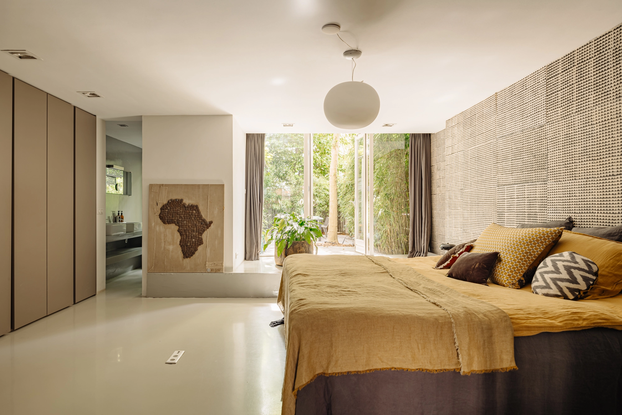 AM104447-1796392-Van-Eeghenstraat-39H,-Amsterdam-241771054