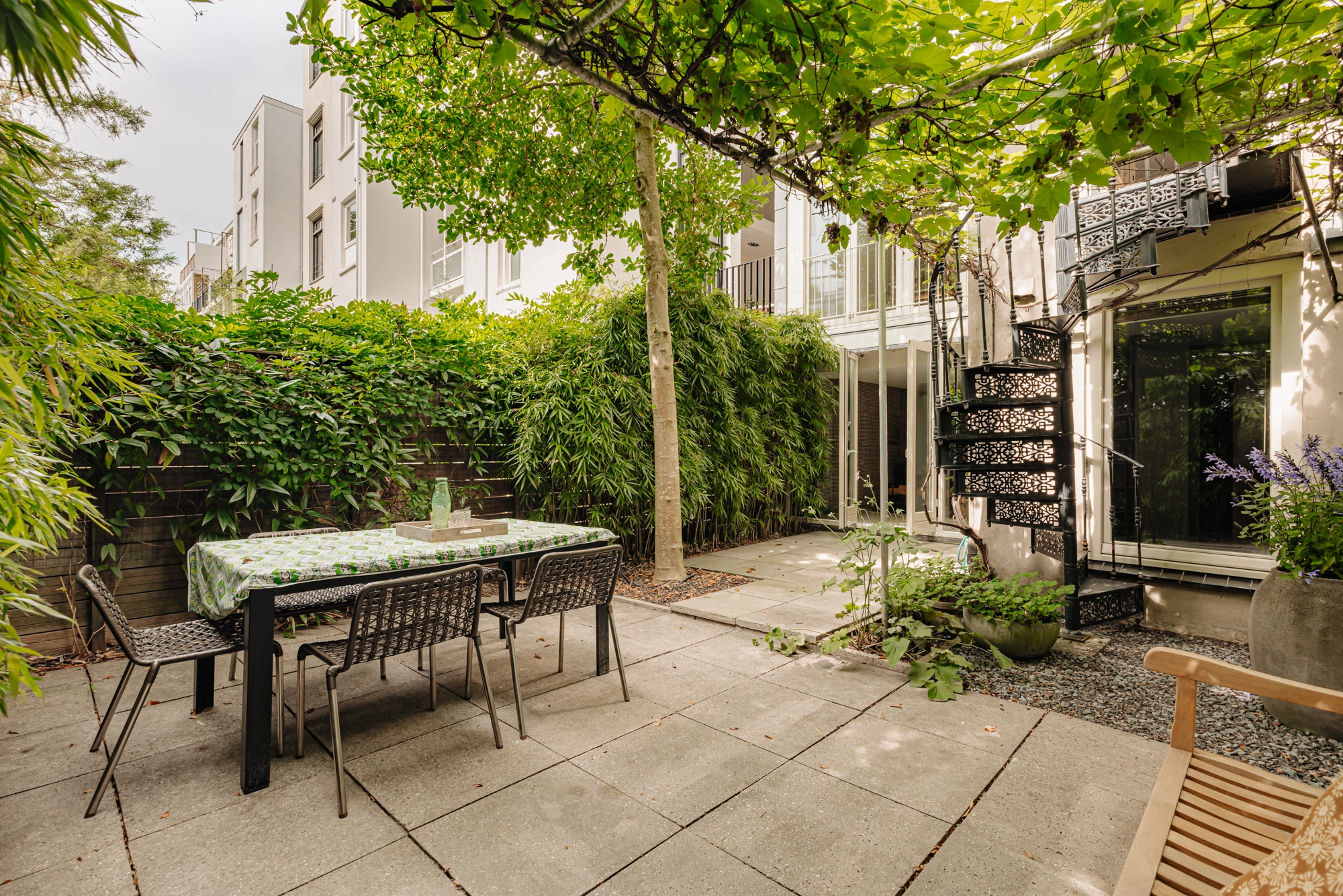 AM104447-1796392-Van-Eeghenstraat-39H,-Amsterdam-241771074