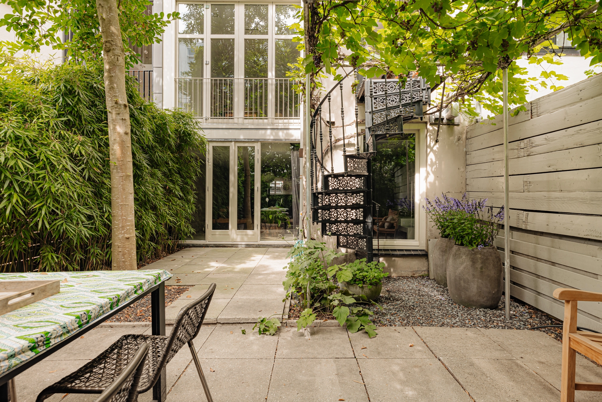 AM104447-1796392-Van-Eeghenstraat-39H,-Amsterdam-241771078