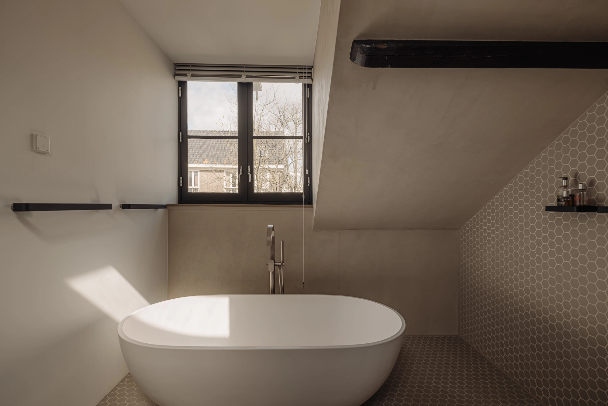 AM105039-2009696-Lindengracht-85B,-Amsterdam-223585797