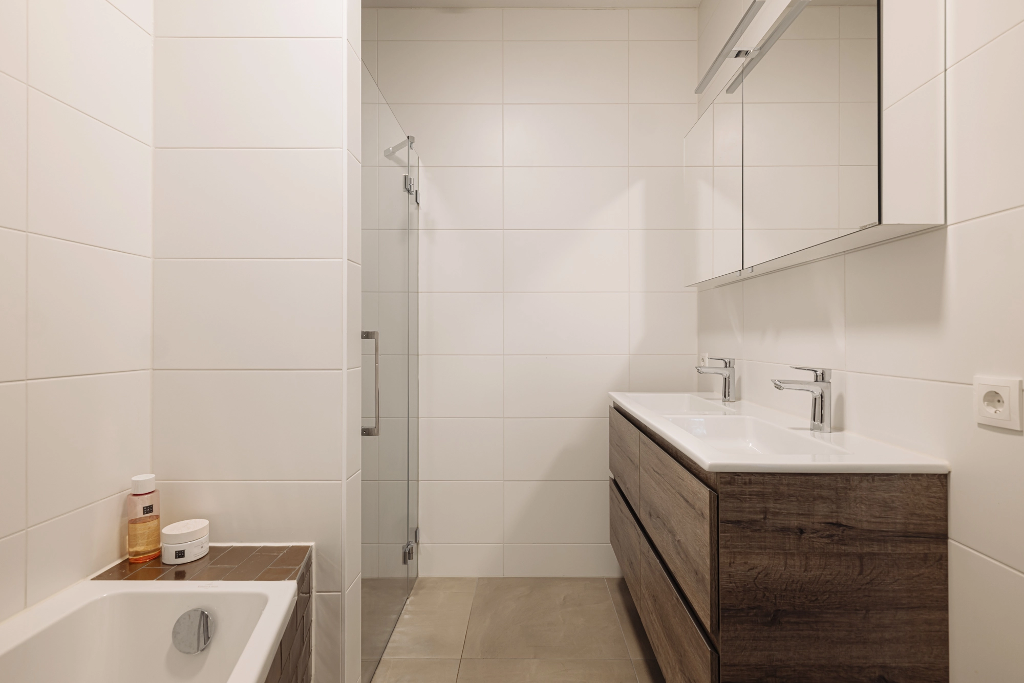 AM105063-2042789-Narva-eiland-85,-Amsterdam-241752194