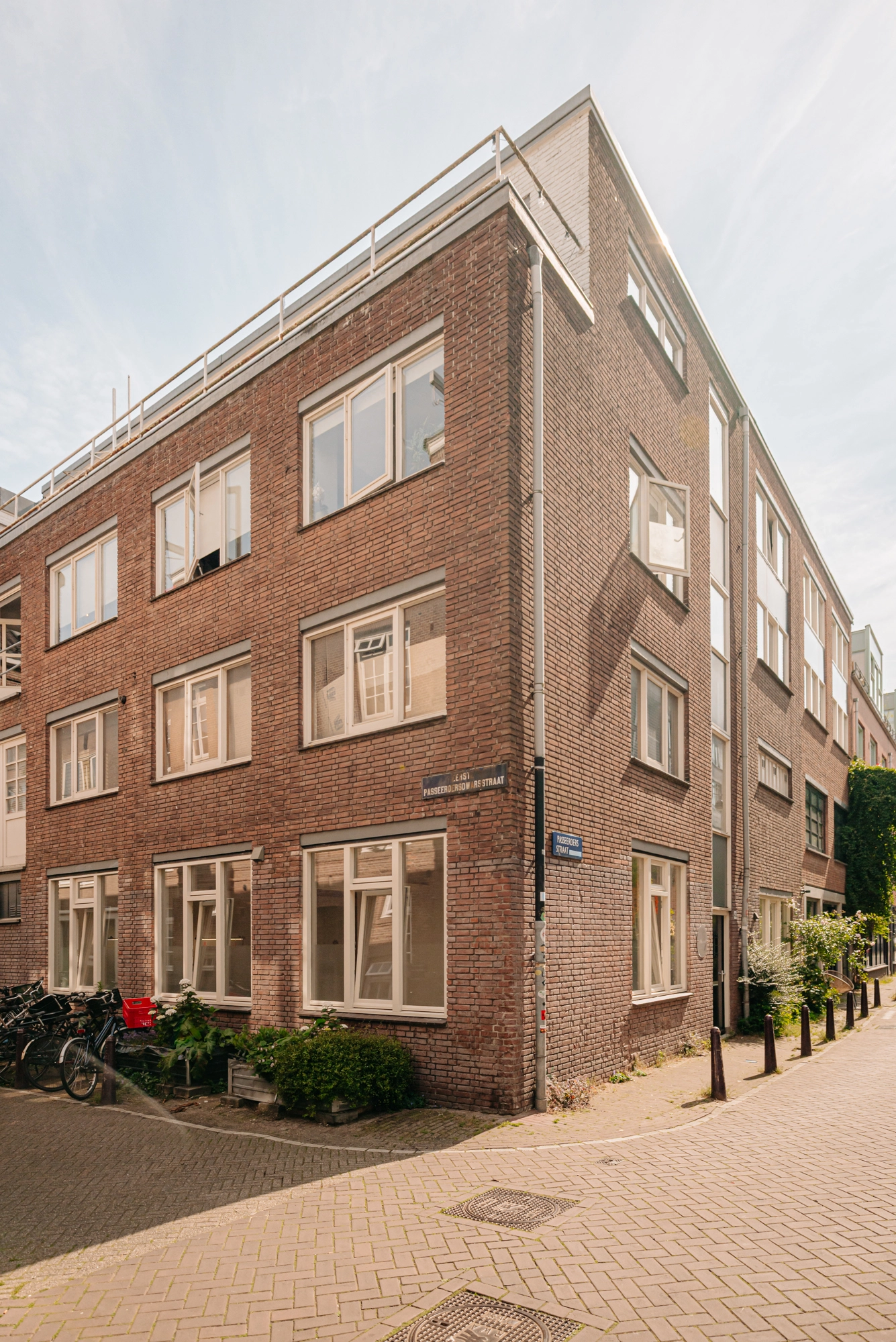AM105209-2023797-Eerste-Passeerdersdwarsstraat-96,-Amsterdam-235546786