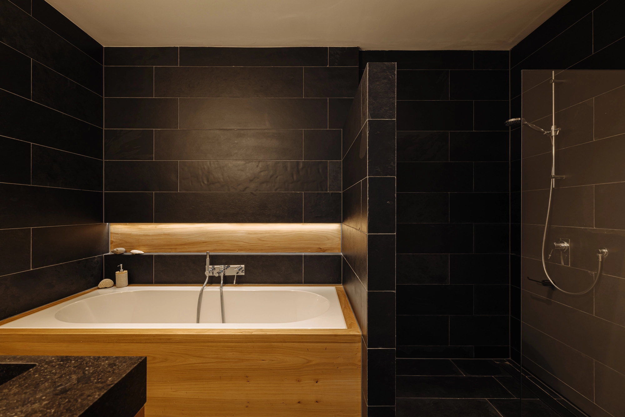 AM105567-1998668-Celebesstraat-36-3,-Amsterdam-224980810