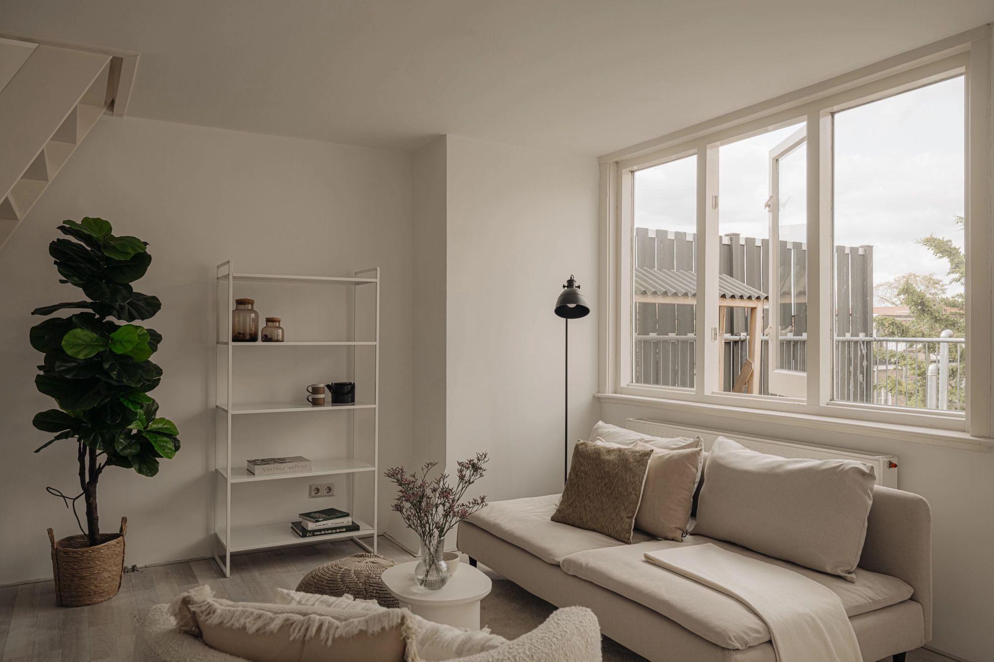 Van Tuyll van Serooskerkenweg 4-4, Amsterdam