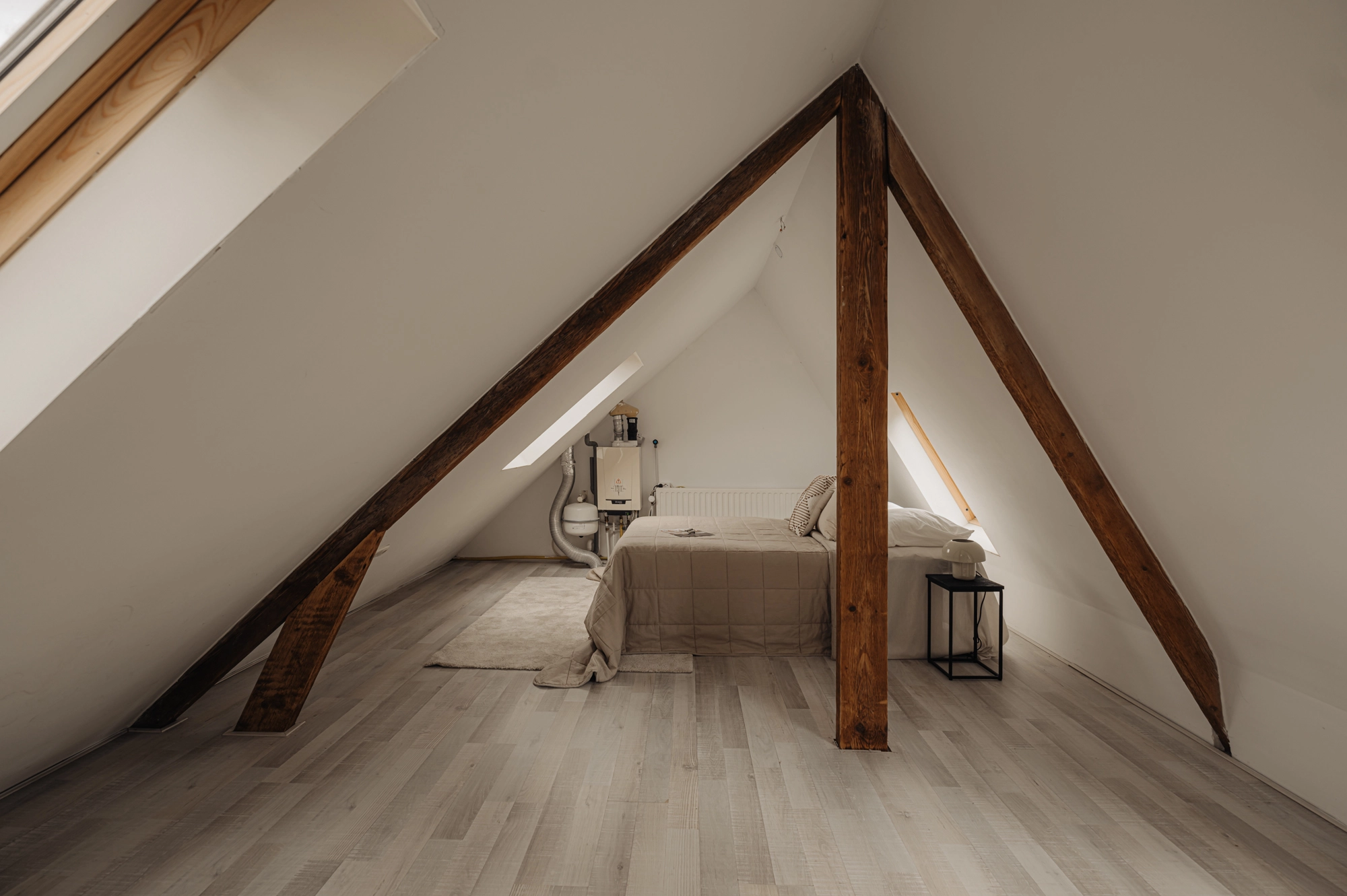 AM105632-1901893-Van-Tuyll-van-Serooskerkenweg-4-4,-Amsterdam-199125071