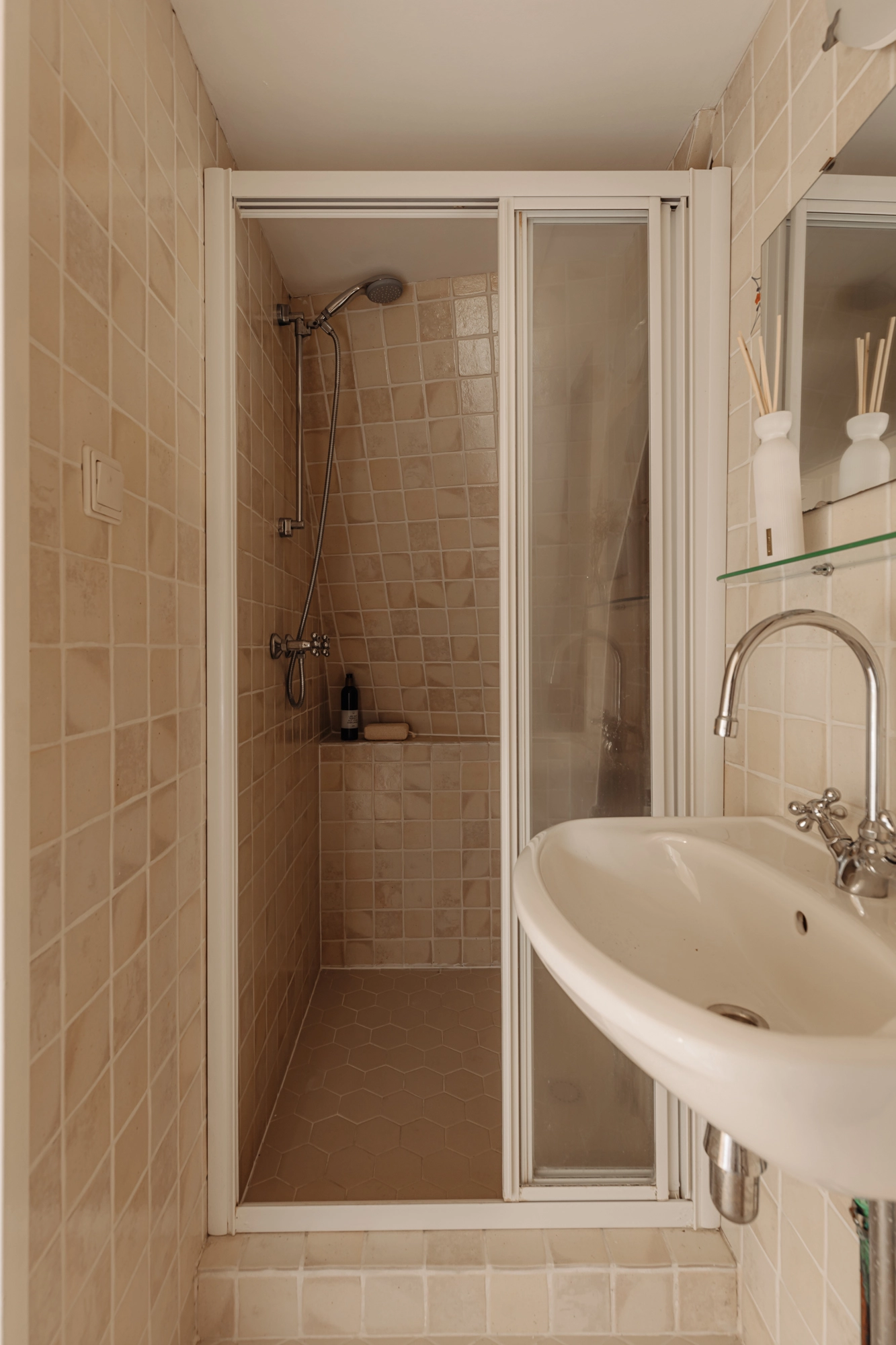 AM105681-1944471-Oudezijds-Achterburgwal-212,-Amsterdam-206122829