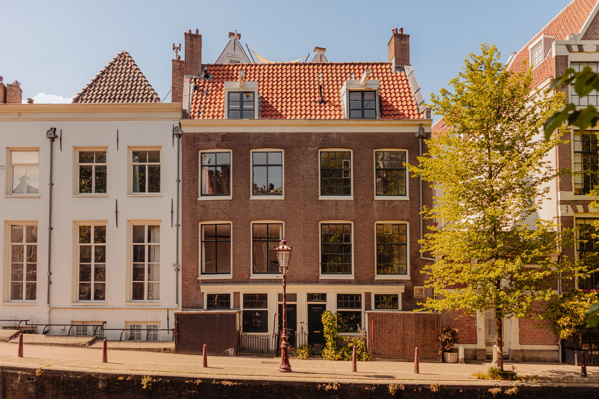 AM105681-1944471-Oudezijds-Achterburgwal-212,-Amsterdam-229296980