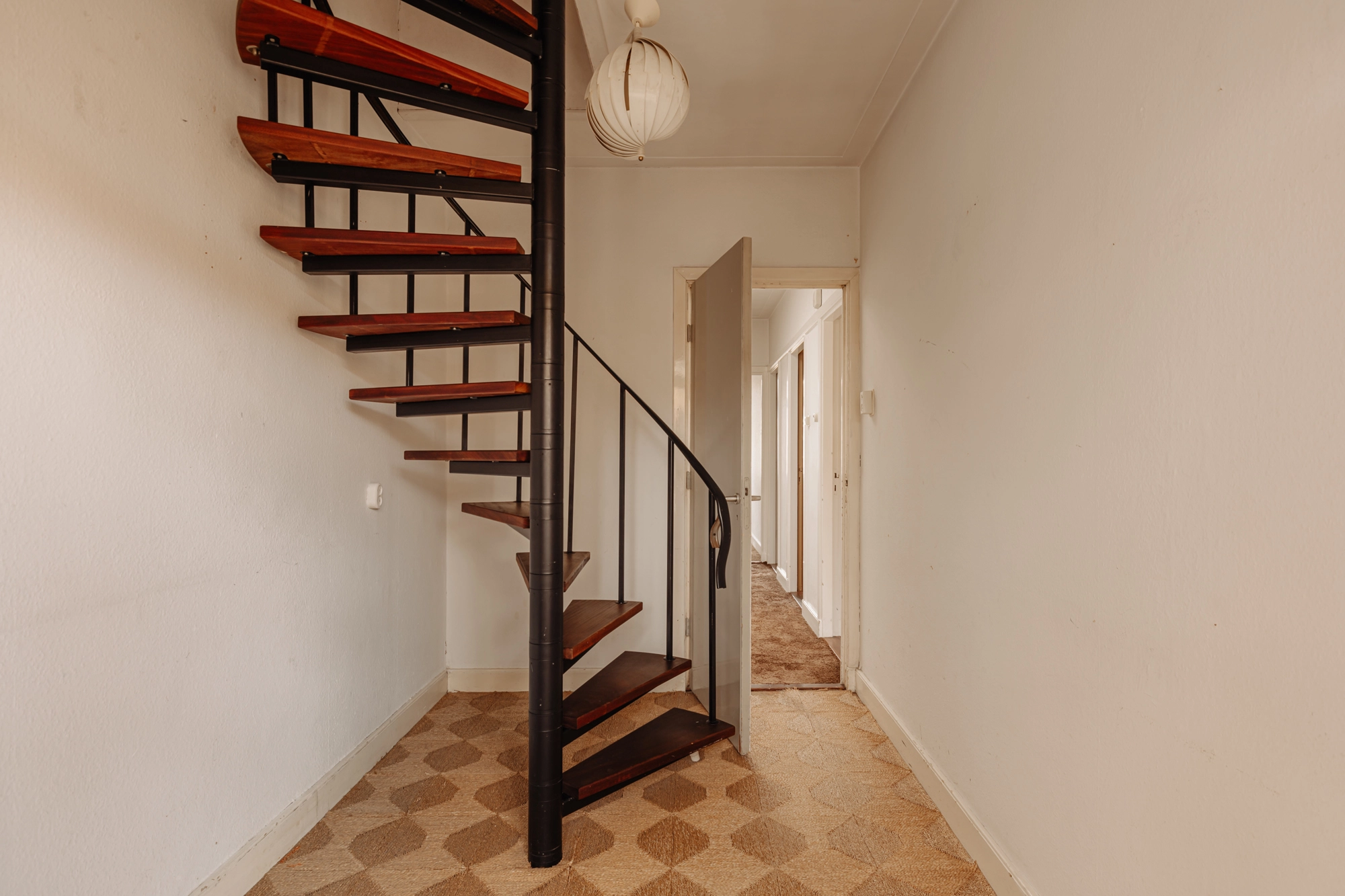 AM105694-1929662-Gerrit-van-der-Veenstraat-17,-Amsterdam-206770483