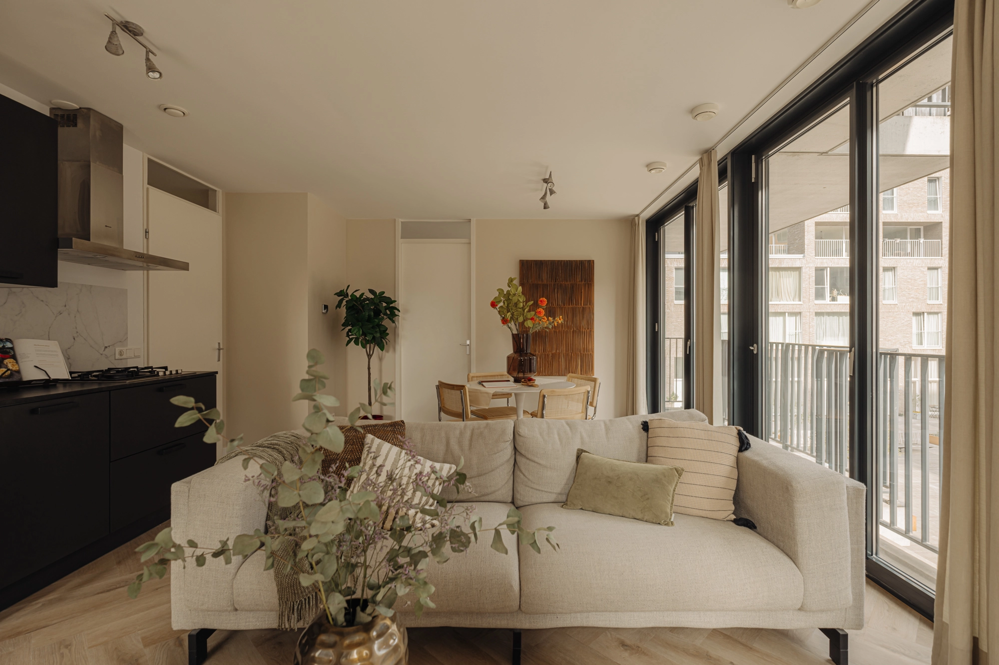 AM105708-1995003-Westerdok-456,-Amsterdam-222814917