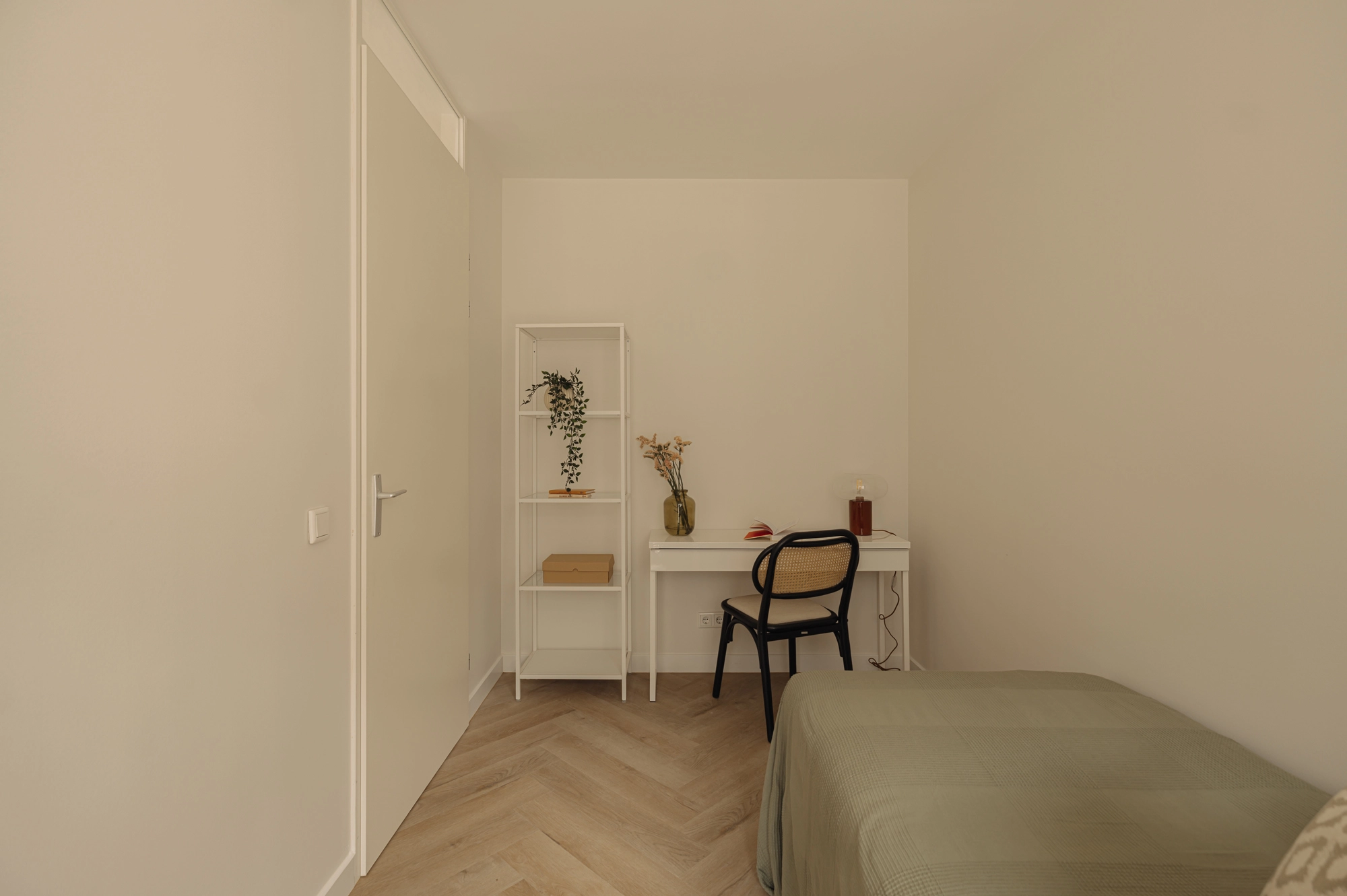 AM105708-1995003-Westerdok-456,-Amsterdam-222814971