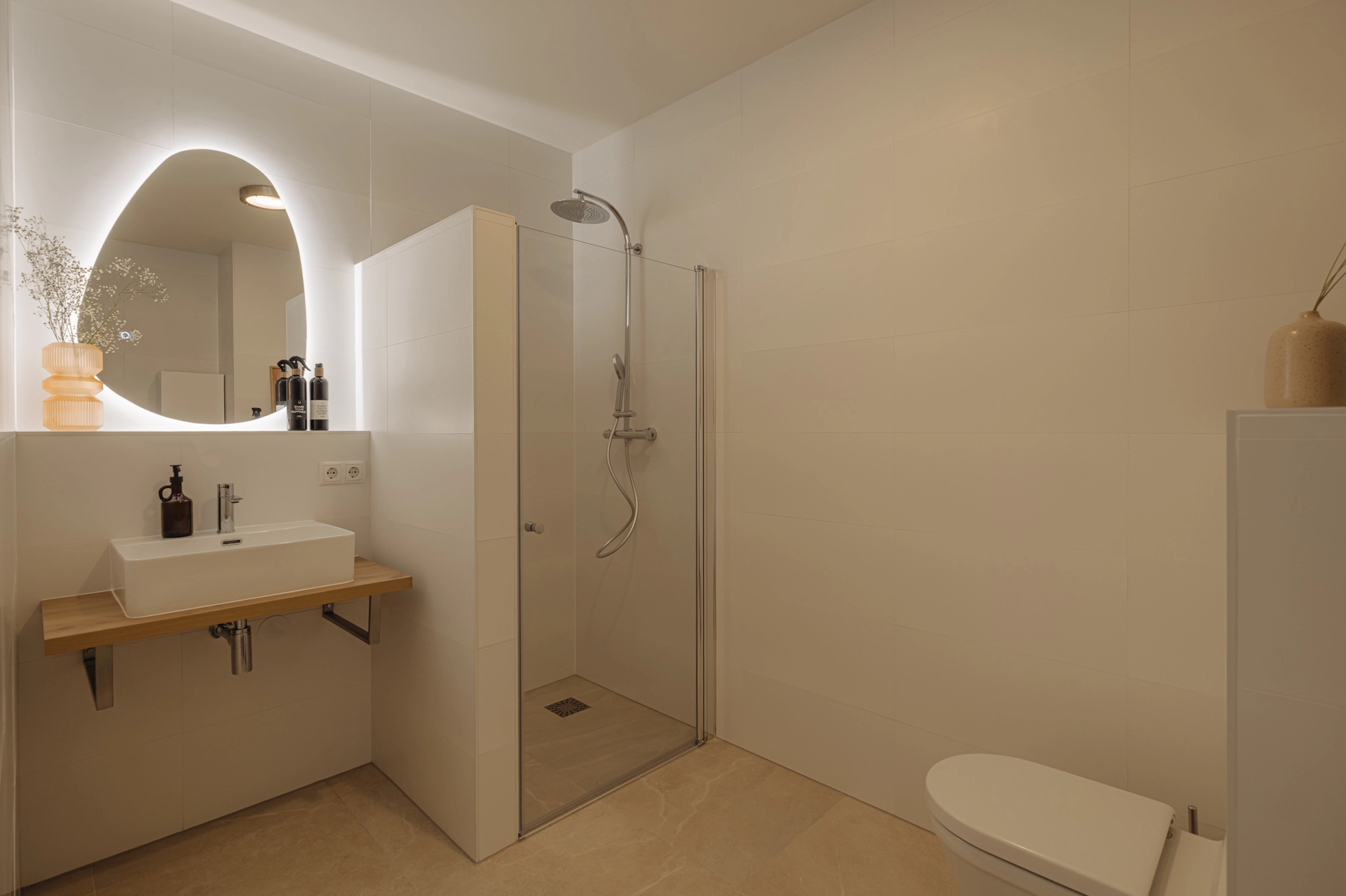 AM105708-1995003-Westerdok-456,-Amsterdam-222815033