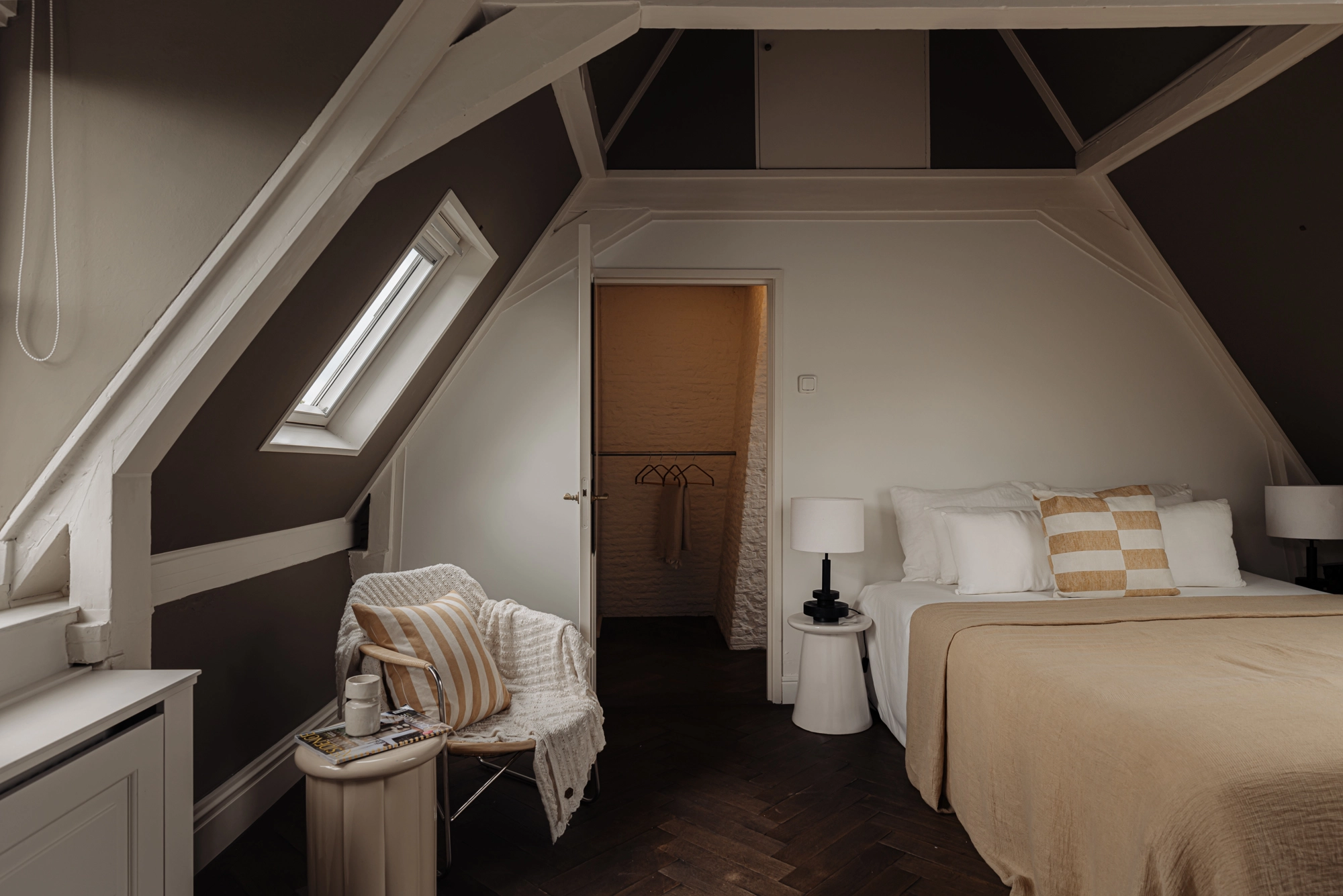 AM105719-1920879-Keizersgracht-765,-Amsterdam-196889283