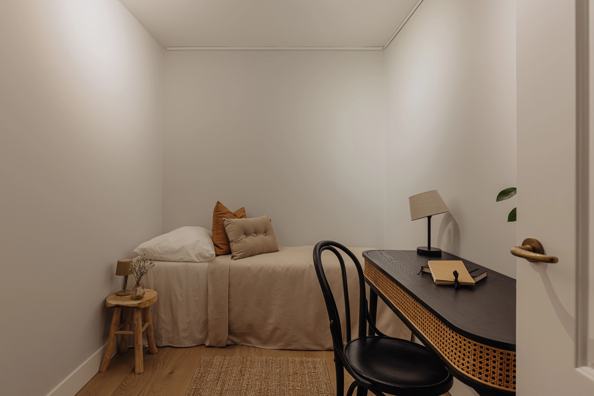 AM105721-1948330-Singel-138C,-Amsterdam-208018677