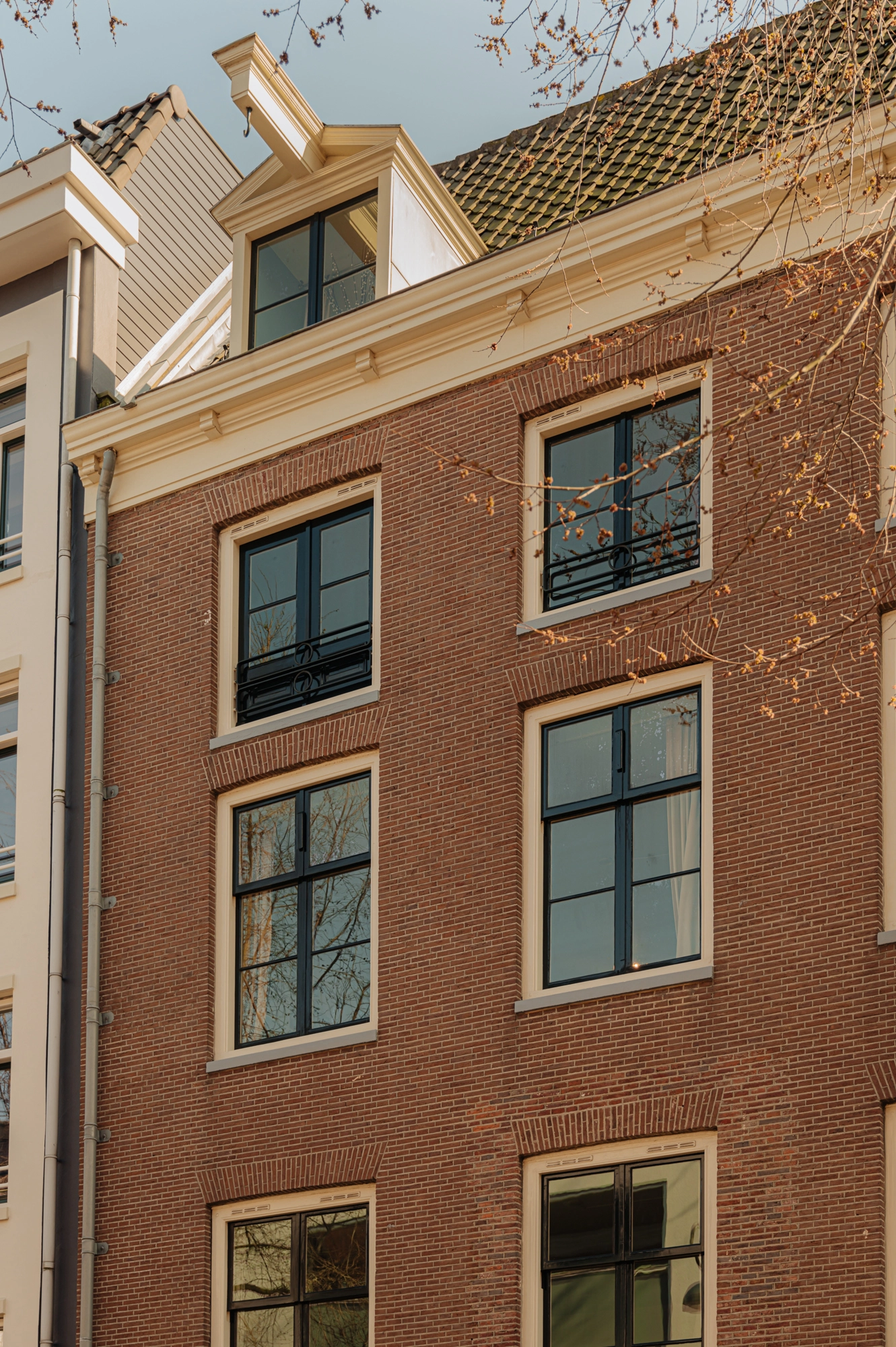 AM105730-1992369-Rapenburgerstraat-167F,-Amsterdam-222455037