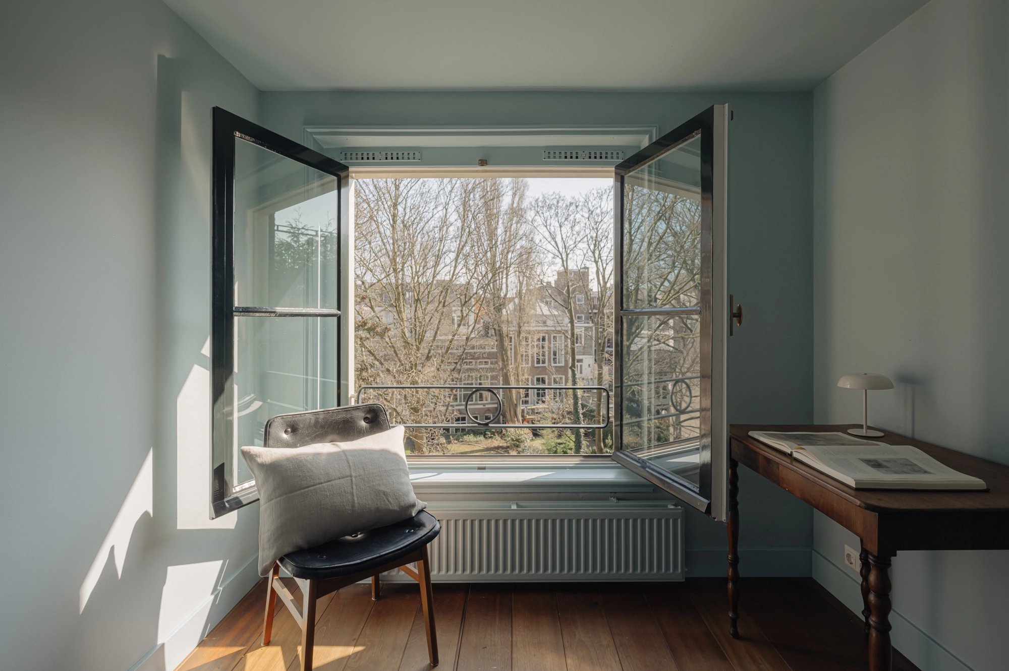 AM105730-1992369-Rapenburgerstraat-167F,-Amsterdam-222455051