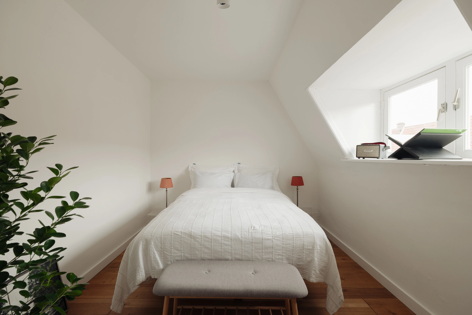 AM105781-1939797-Biesboschstraat-42-1,-Amsterdam-204148171