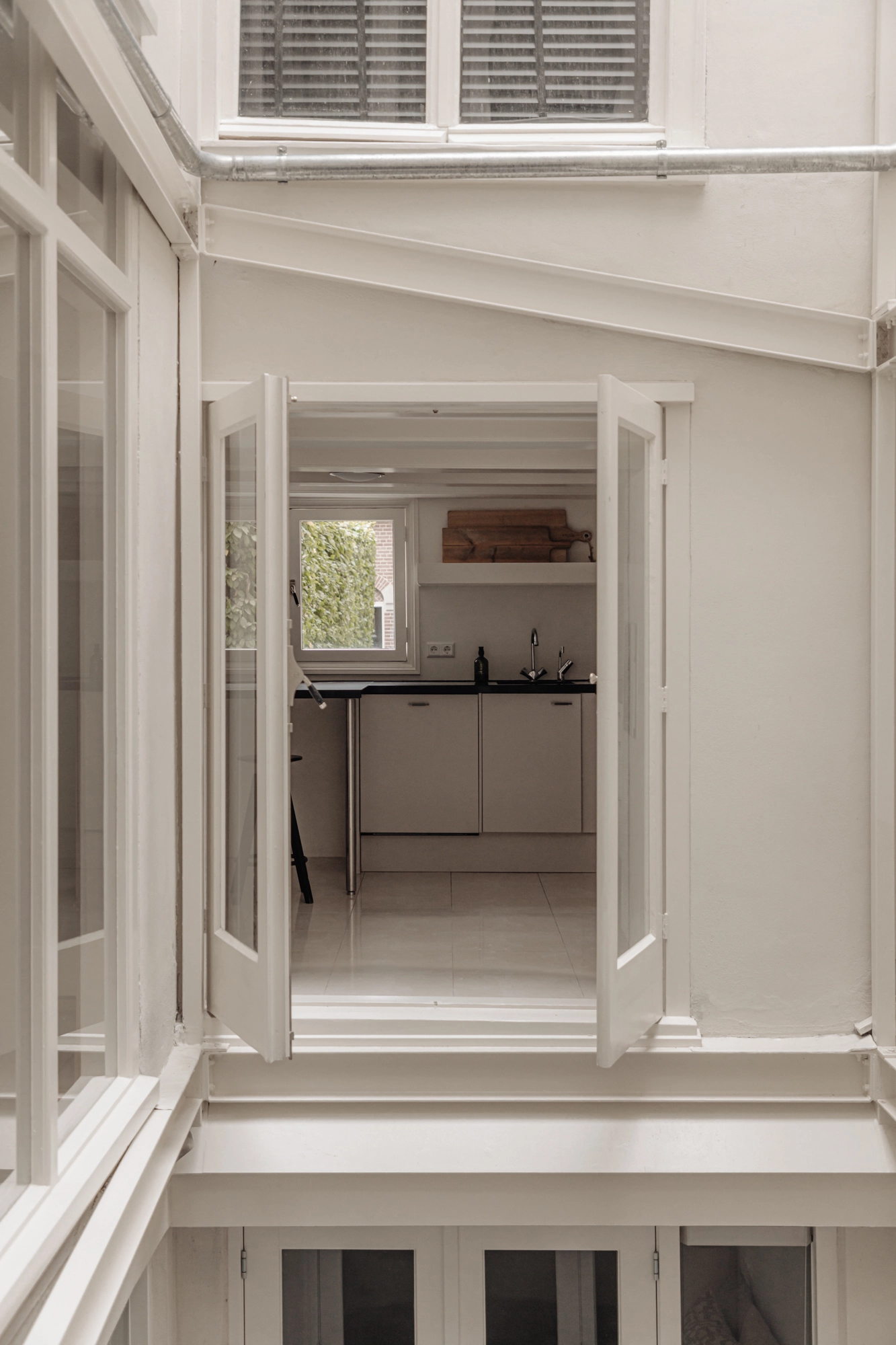 AM105801-1931228-Keizersgracht-330A,-Amsterdam-200348693