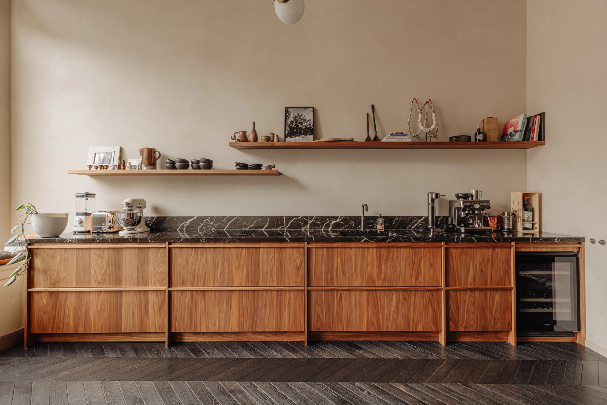 AM105811-1947352-Herengracht-242A,-Amsterdam-211461143