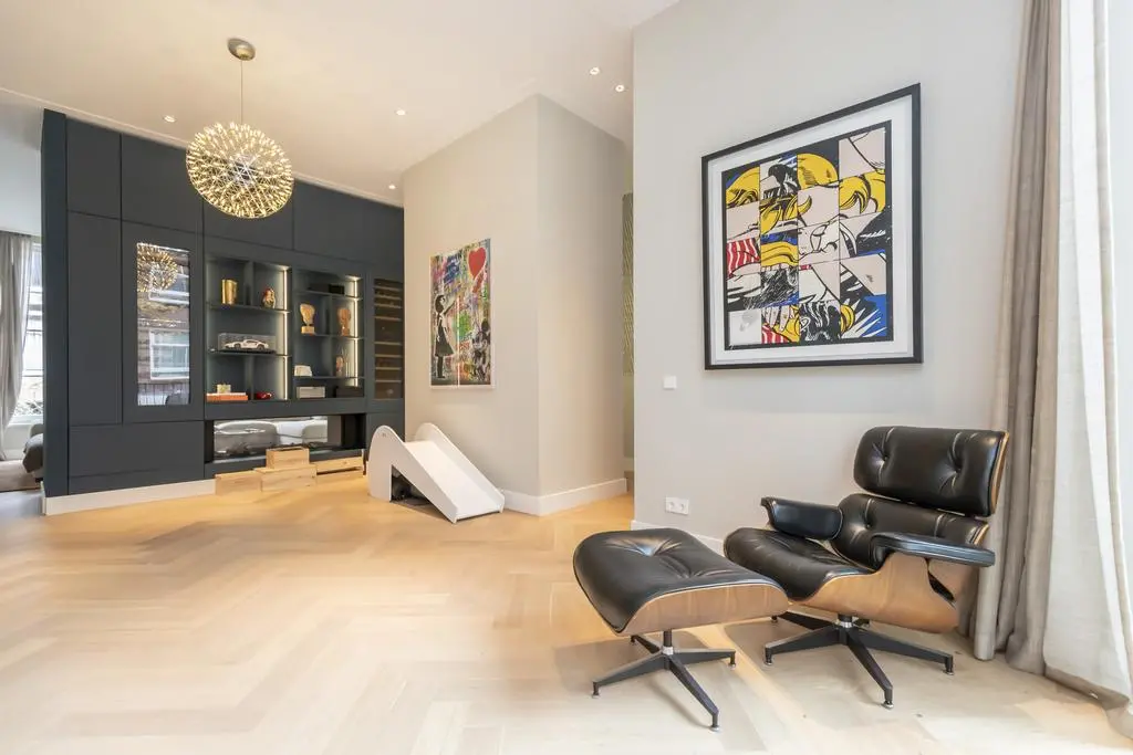 AM105900-2109579-Valeriusstraat-53,-Amsterdam-207429691