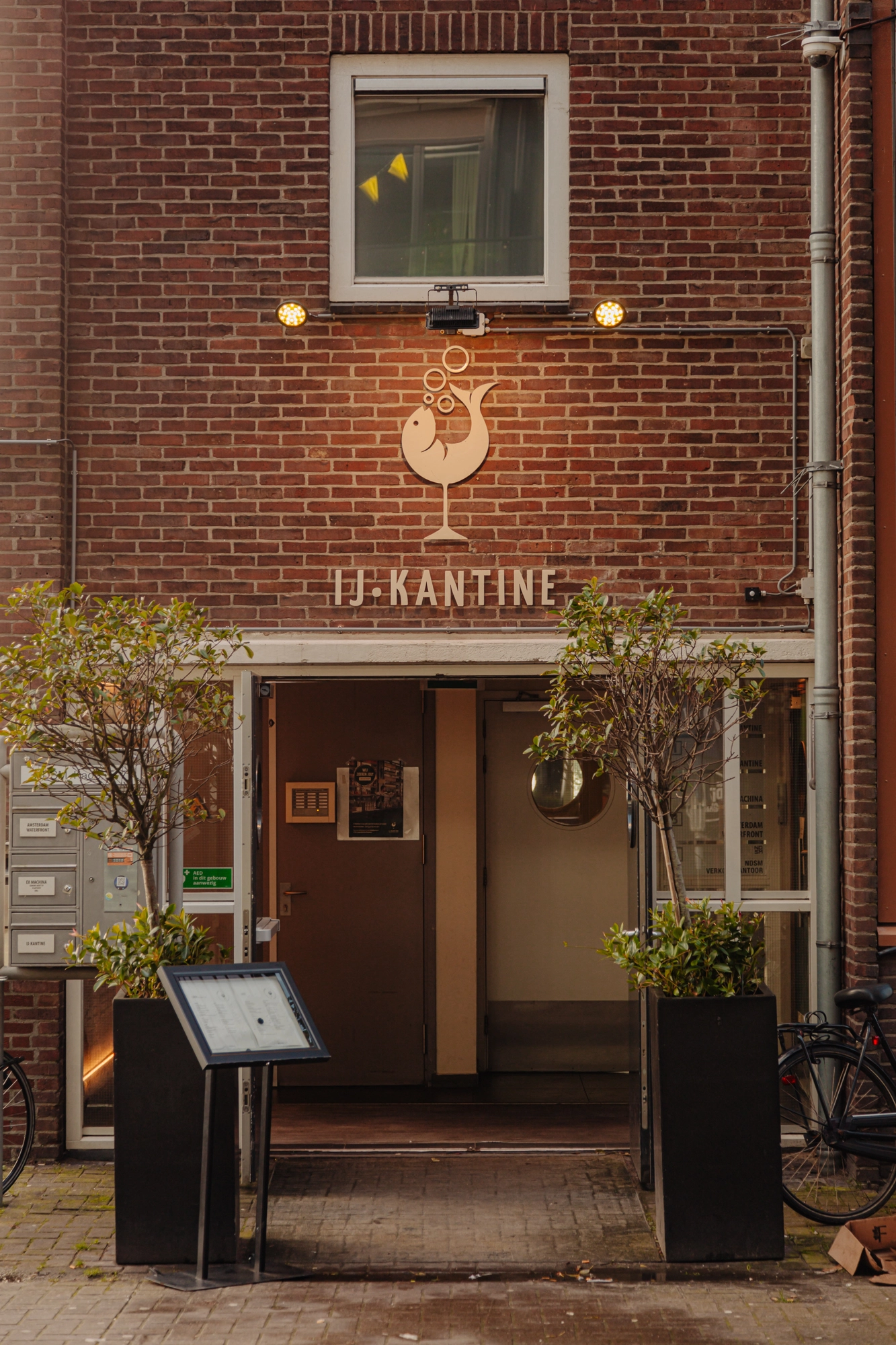 AM105908-1955373-ms.-van-Riemsdijkweg-238,-Amsterdam-210634523