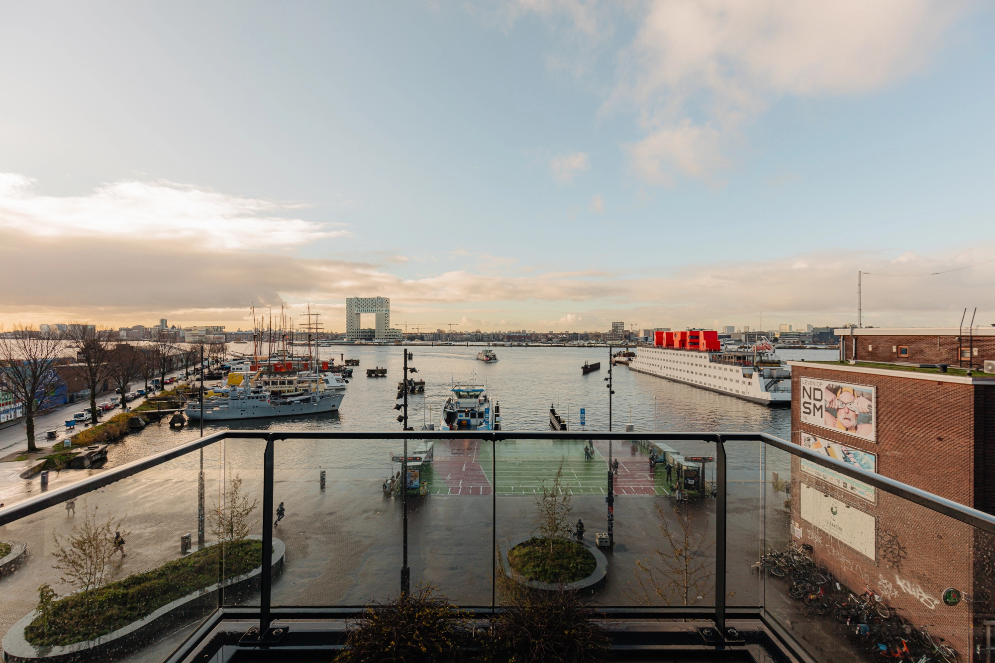 AM105908-1955373-ms.-van-Riemsdijkweg-238,-Amsterdam-210635003