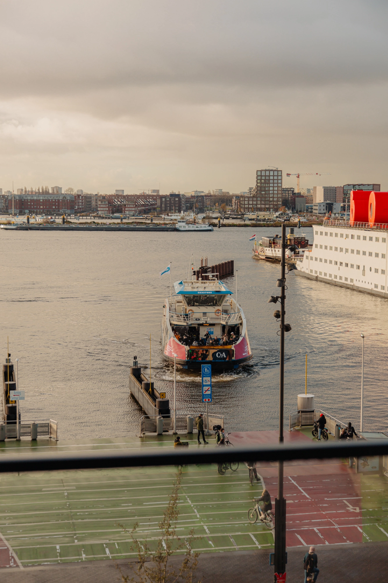 AM105908-1955373-ms.-van-Riemsdijkweg-238,-Amsterdam-210635041