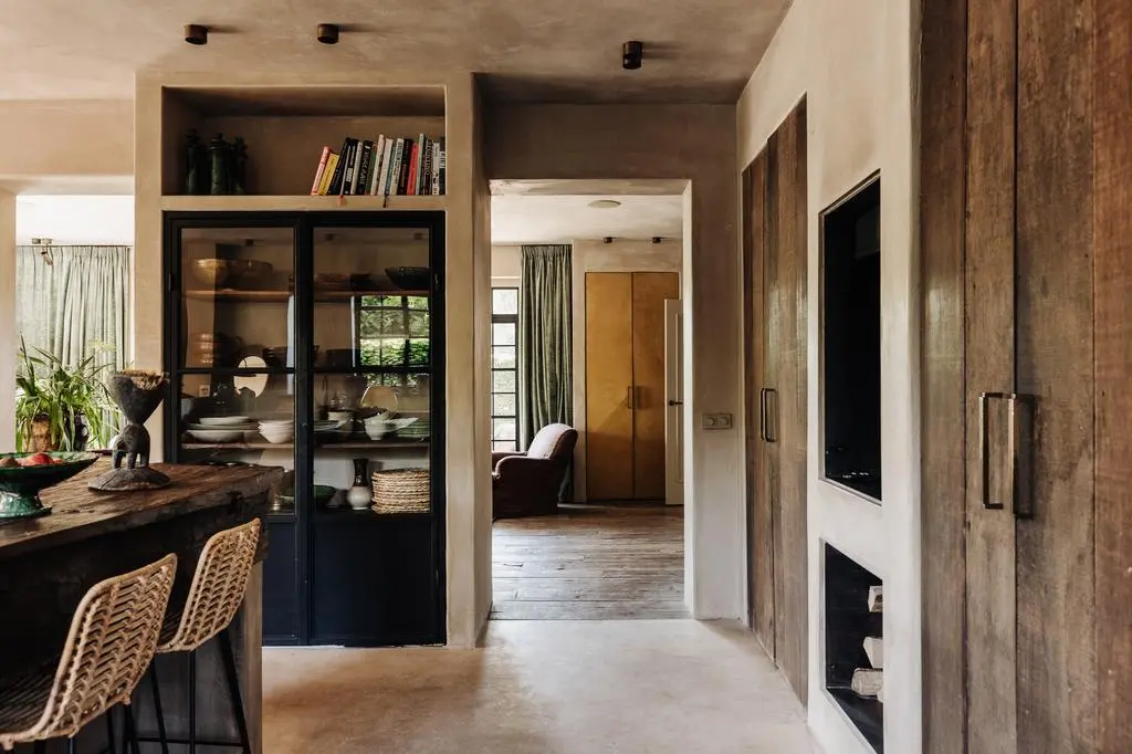 AM105923-1946574-Bernard-Zweerskade-12,-Amsterdam-207015345