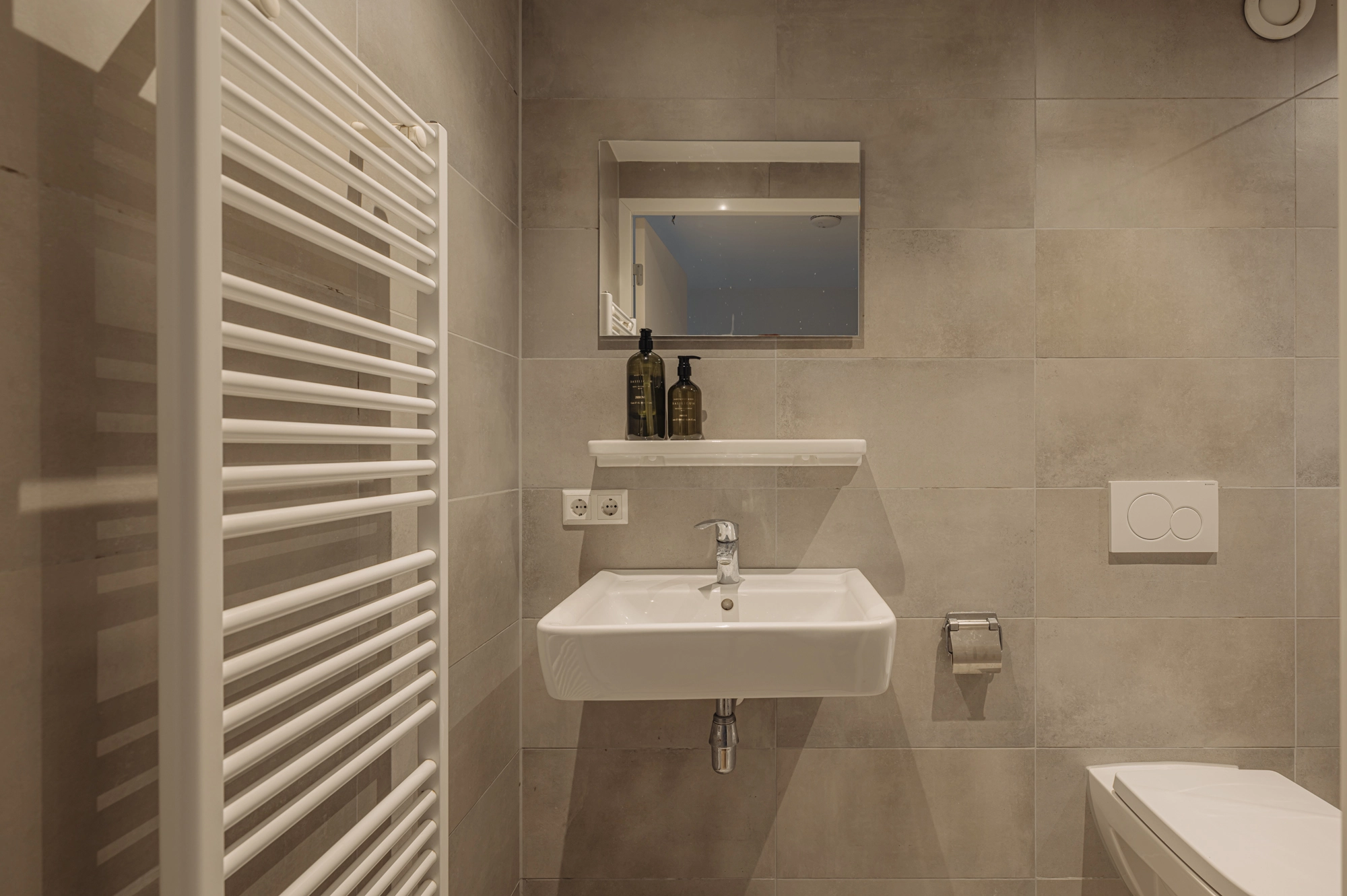 AM105943-1961819-Nieuwpoortstraat-86D-2,-Amsterdam-212834733