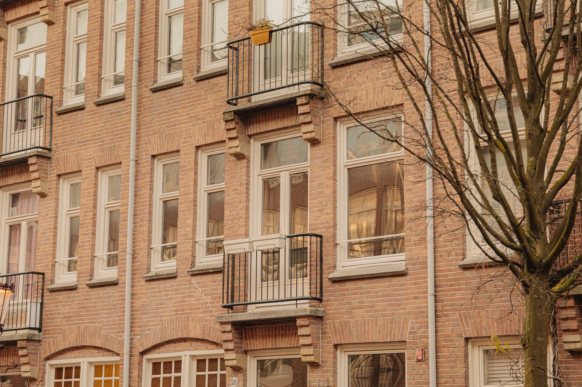AM106014-1966549-Sluisstraat-26-1,-Amsterdam-214676419