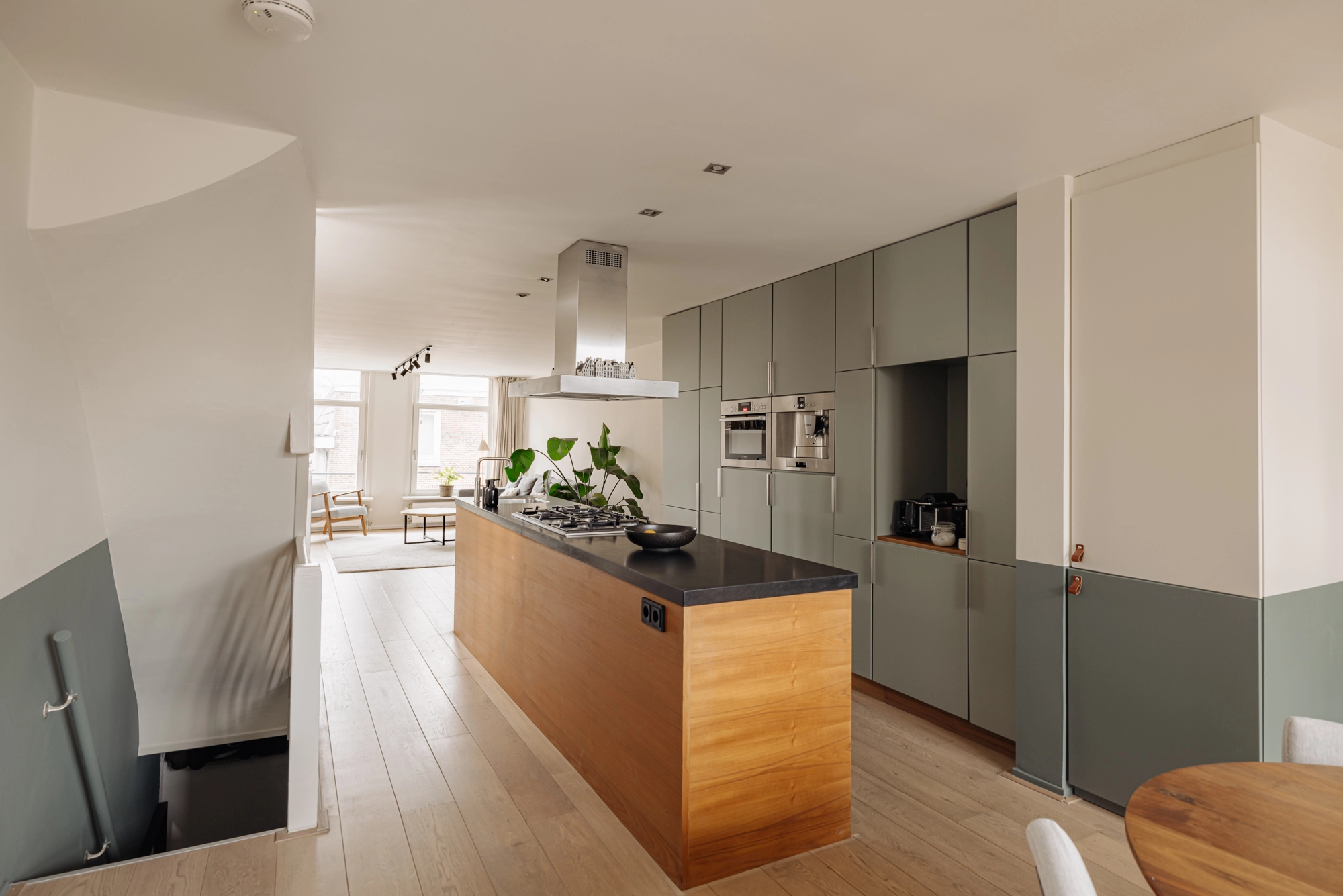 AM106051-1968630-Eerste-Goudsbloemdwarsstraat-15A-3,-Amsterdam-215253433