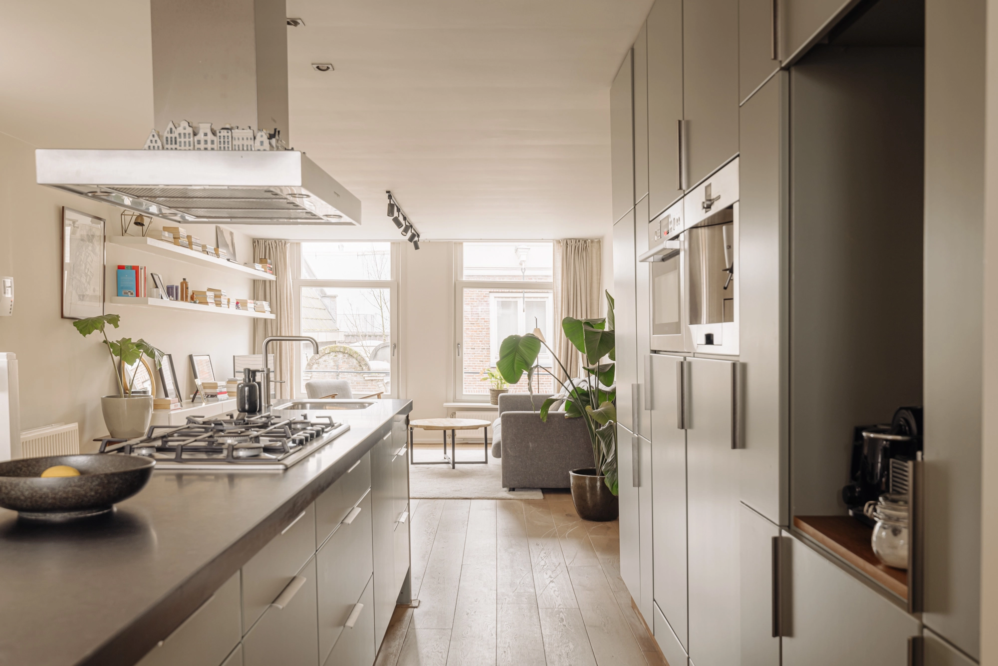 AM106051-1968630-Eerste-Goudsbloemdwarsstraat-15A-3,-Amsterdam-215253435