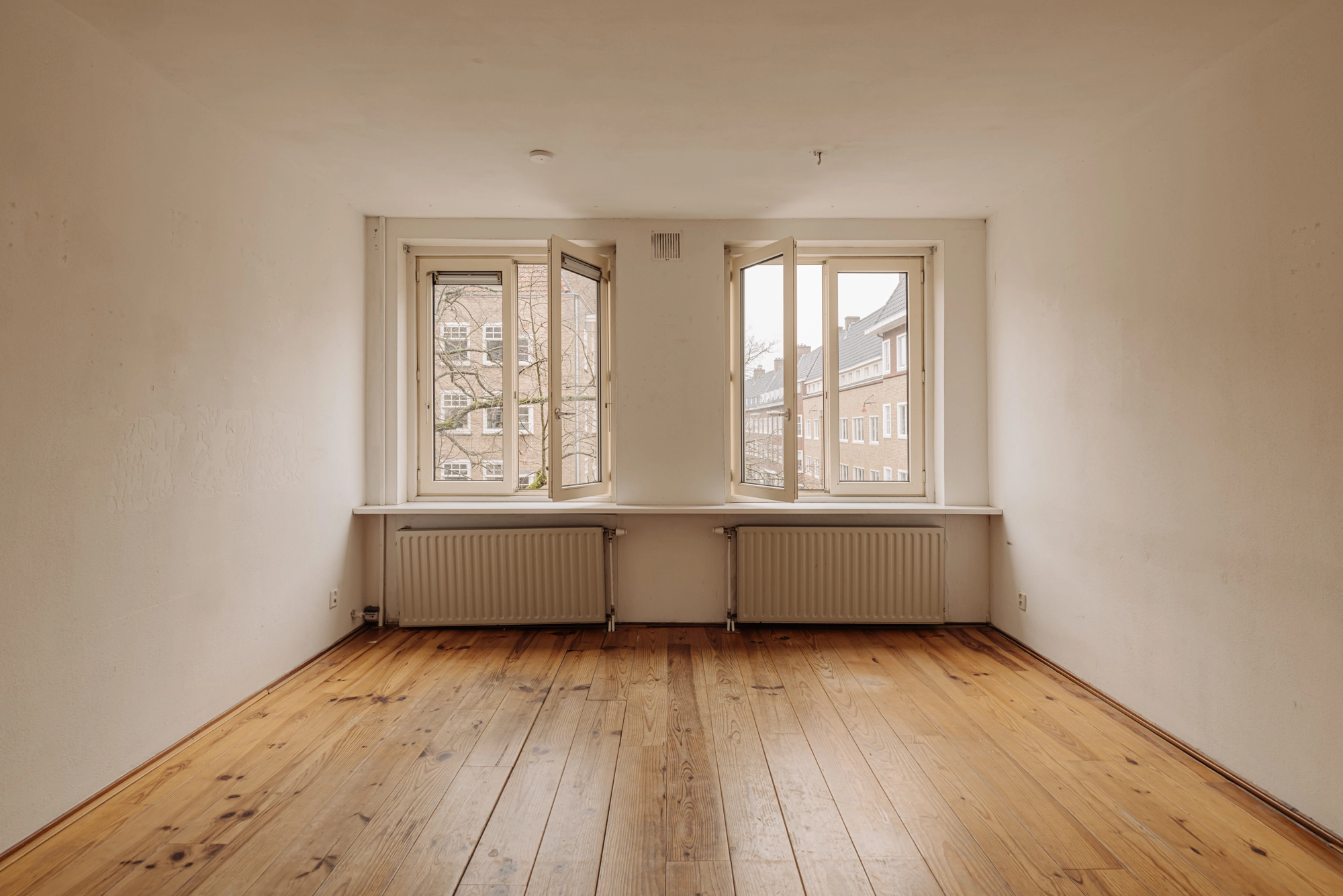 AM106054-1979804-Deurloostraat-44-2,-Amsterdam-219058649