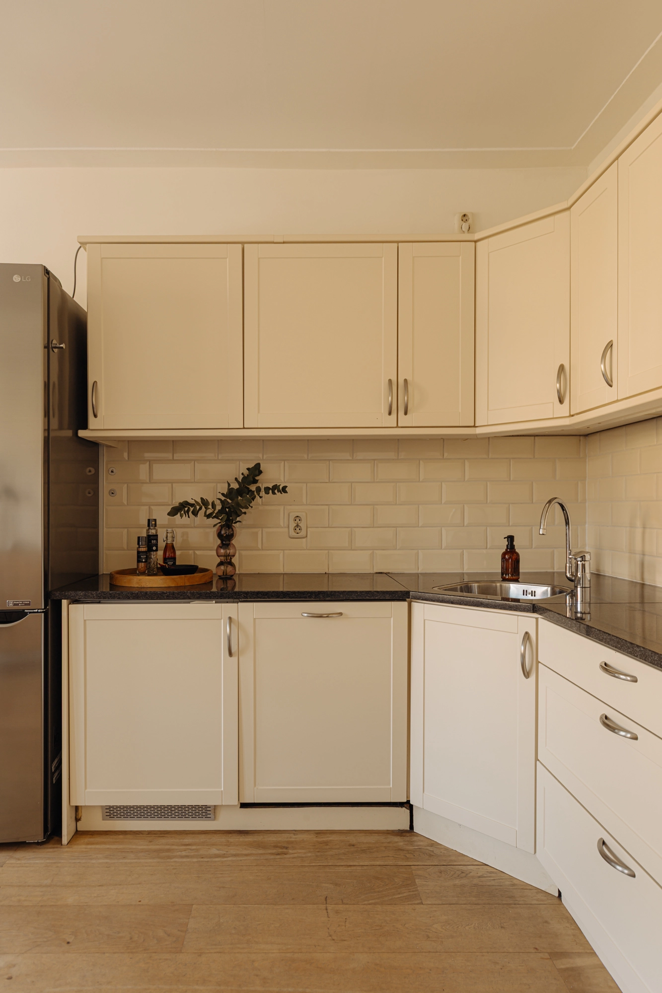 AM106059-1976069-Amstelkade-93-1,-Amsterdam-223945965