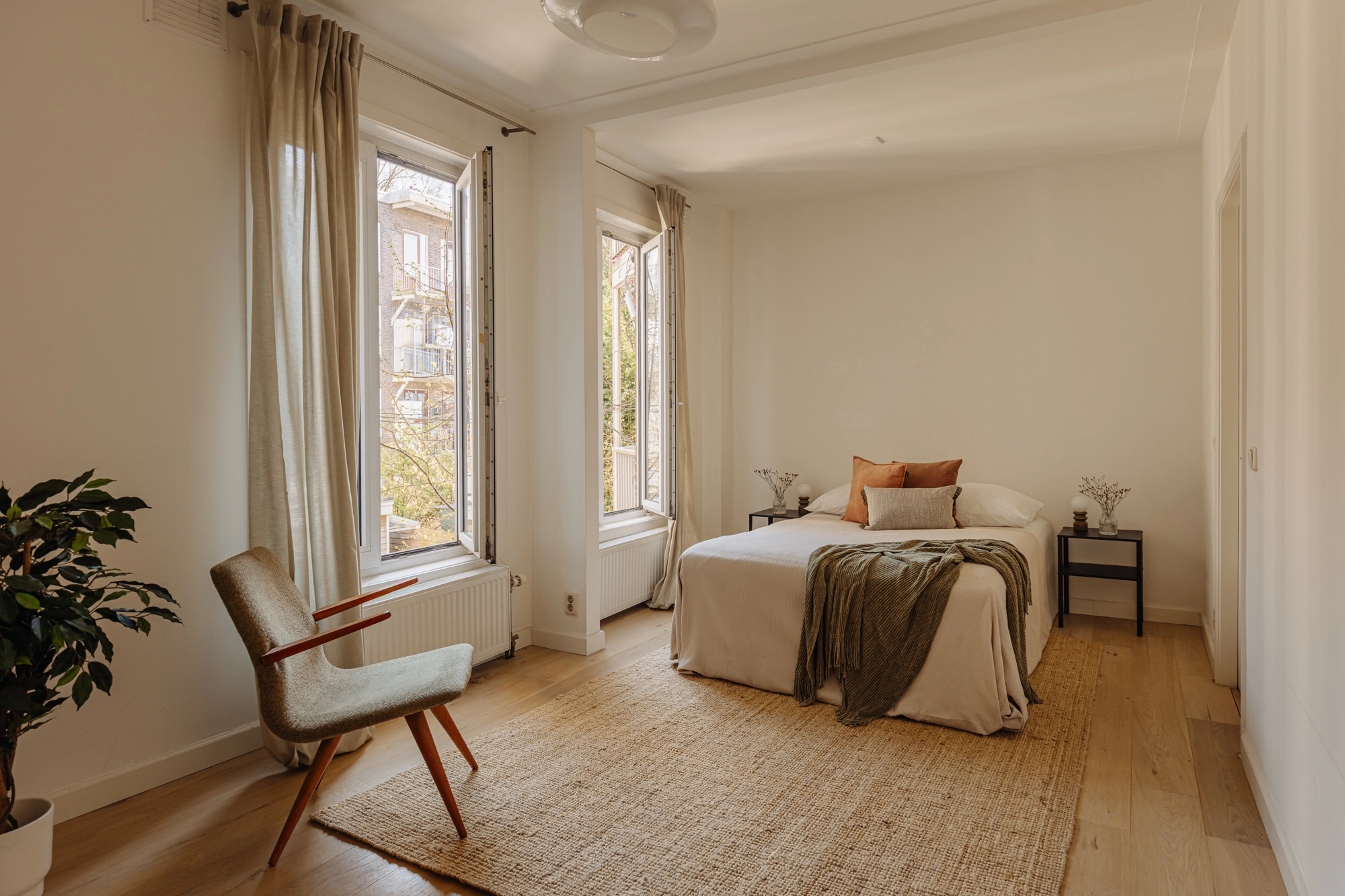 AM106059-1976069-Amstelkade-93-1,-Amsterdam-223946009