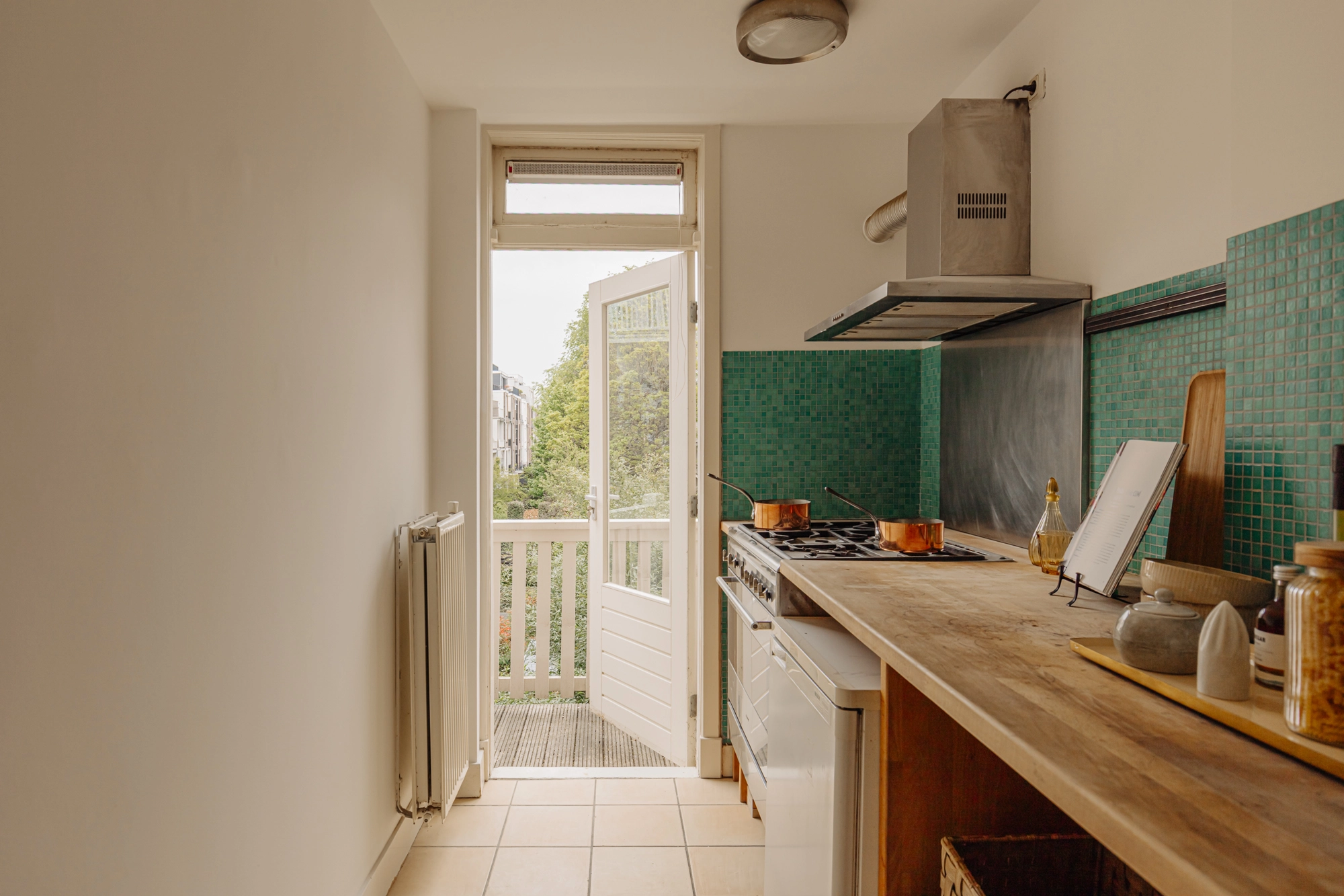 AM106064-1966494-Emmastraat-19-2,-Amsterdam-226979158