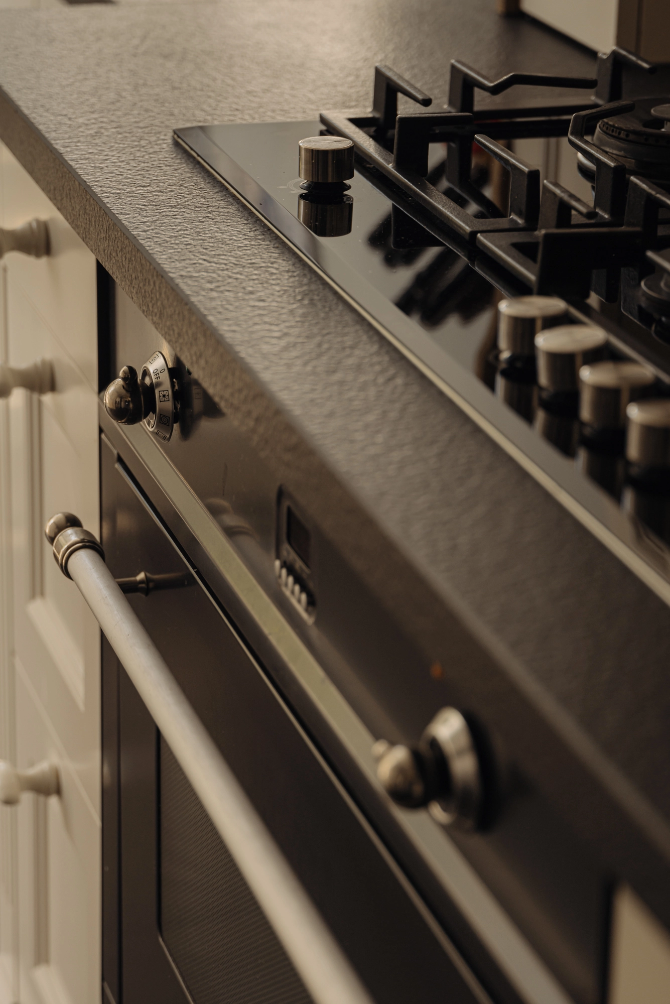 AM106075-1965845-Mozartkade-1,-Amsterdam-220691861