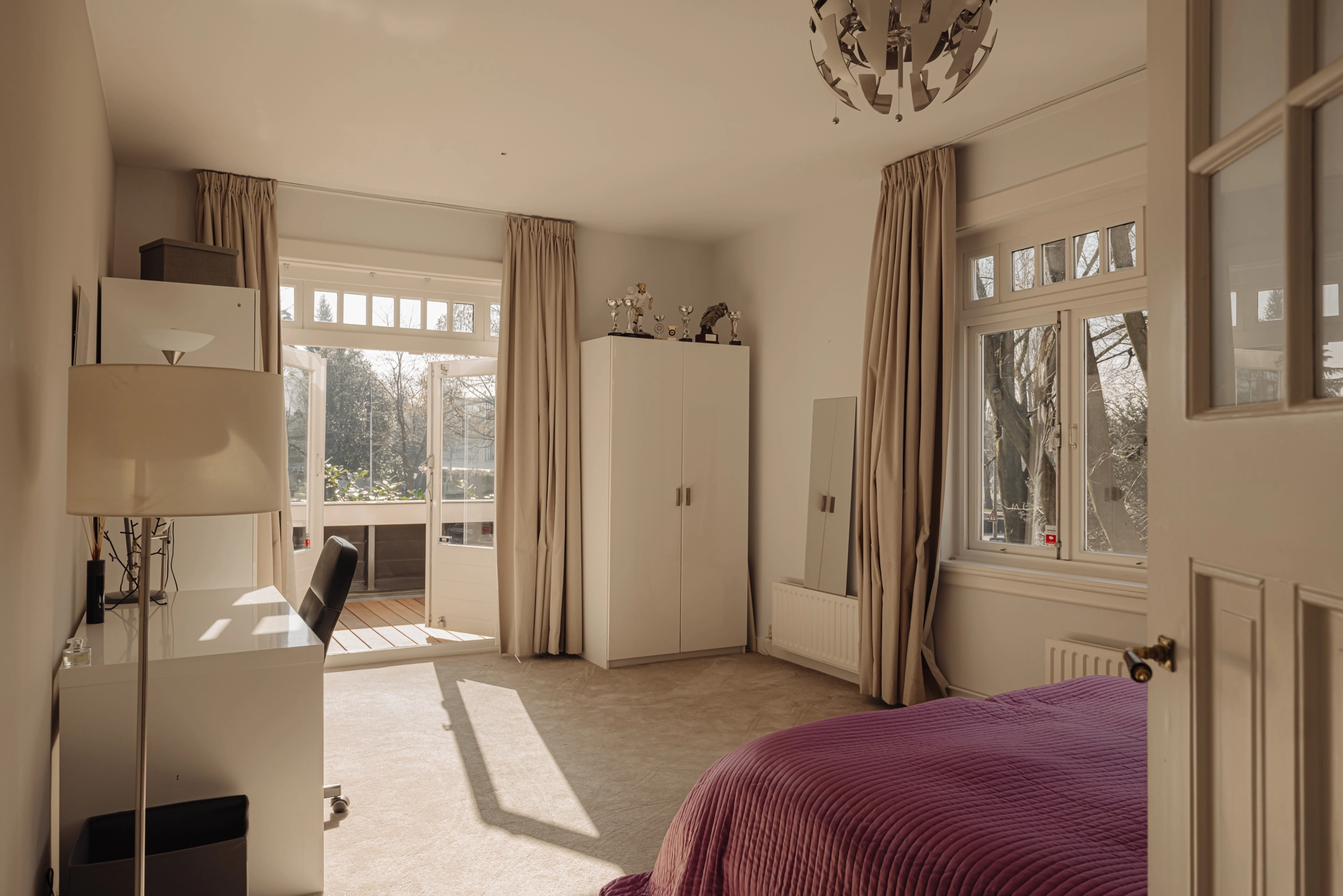 AM106075-1965845-Mozartkade-1,-Amsterdam-220691901