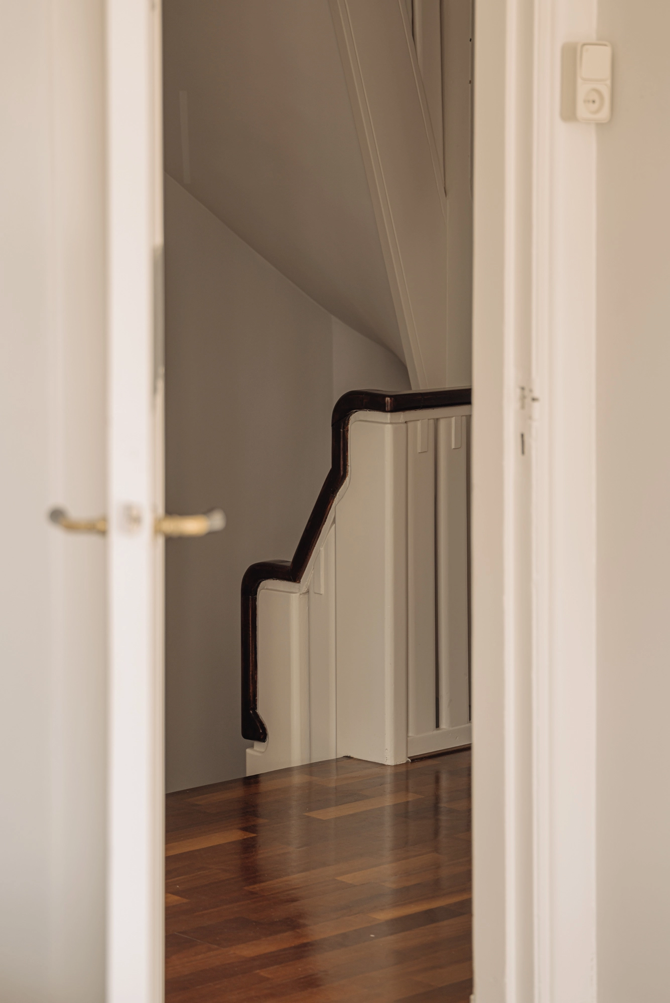 AM106075-1965845-Mozartkade-1,-Amsterdam-220841453