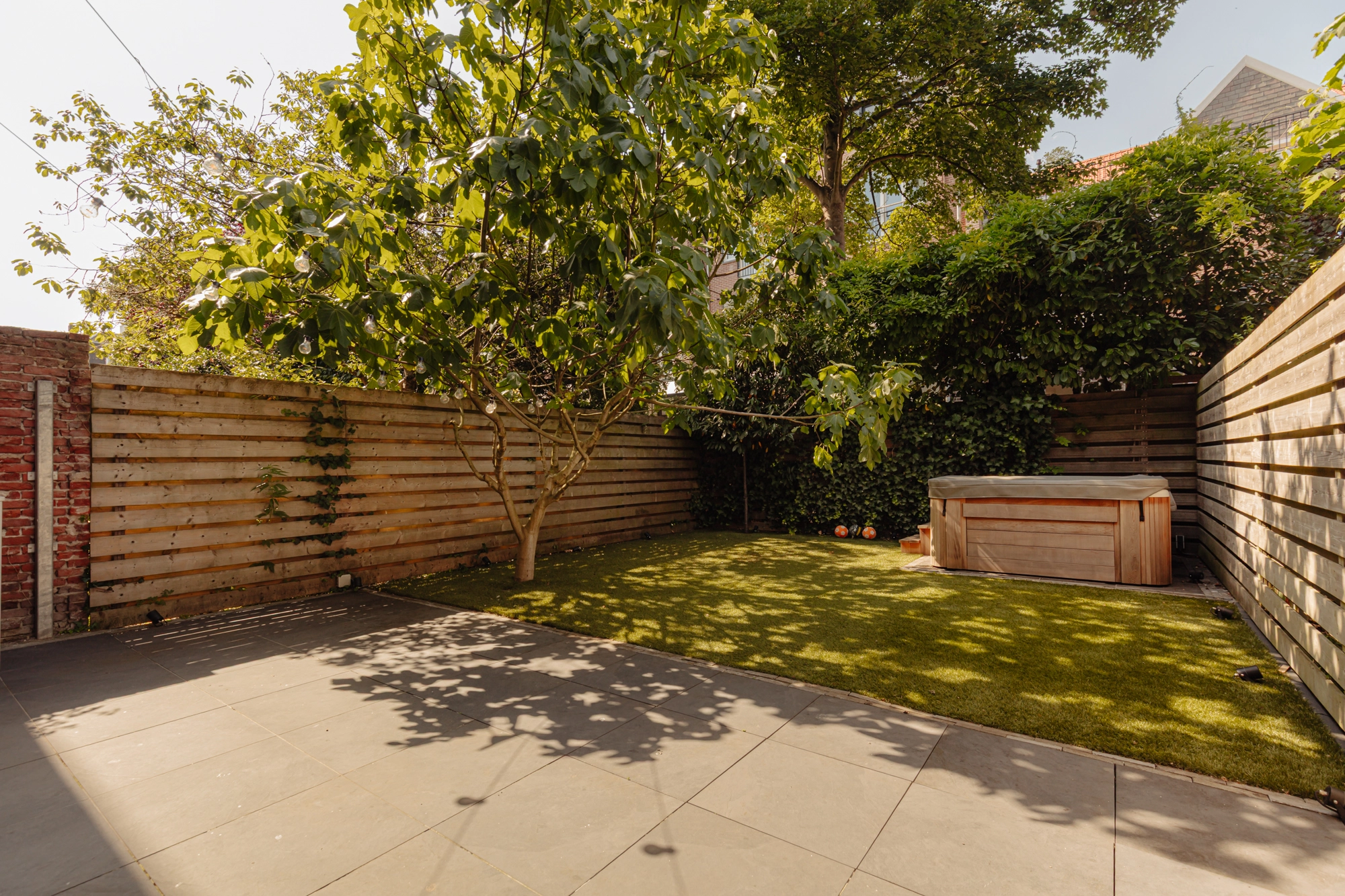 AM106086-2002101-J.J.-Viottastraat-12,-Amsterdam-237153514