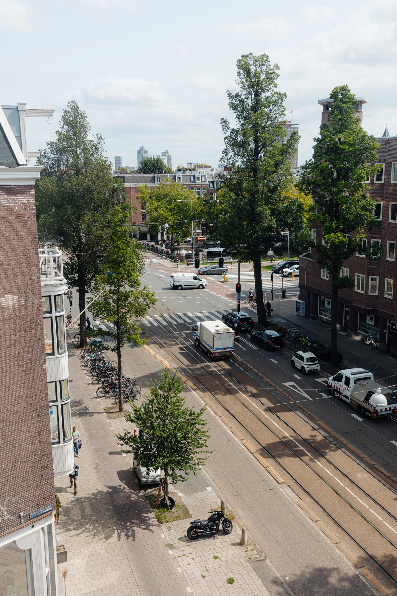 AM106106-2041047-Roelof-Hartstraat-15D,-Amsterdam-240730464