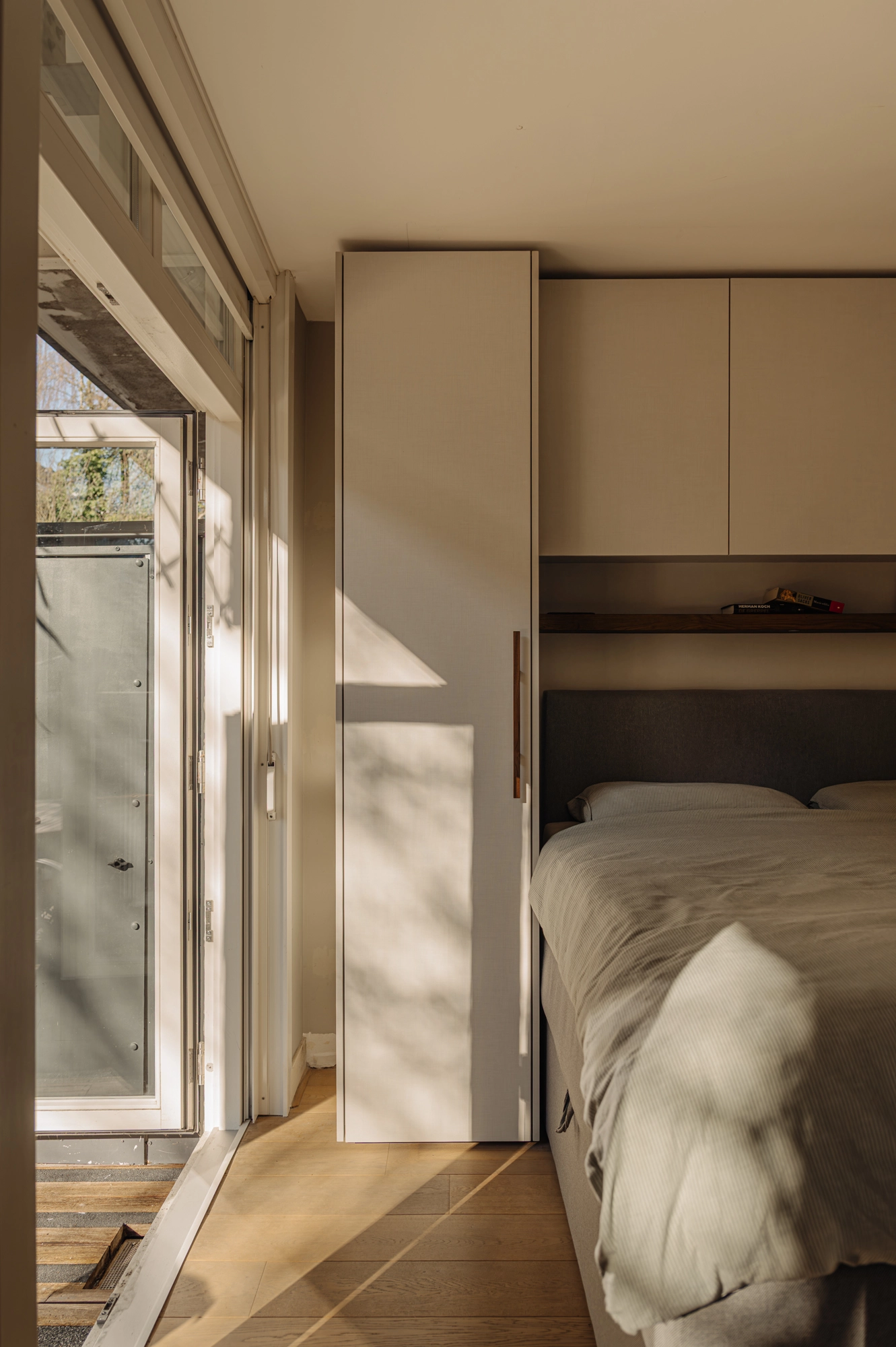 AM106117-1992498-Churchill-laan-59A,-Amsterdam-222432827